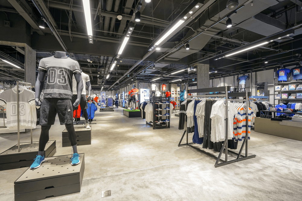 Thiết Kế Showroom Adidas (Album 2)