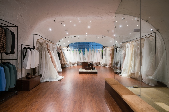 Thiết Kế Showroom Áo Cưới RIN Wedding