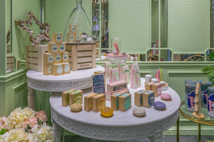 Thiết Kế Shop Quà Tặng Lu Ming Tang