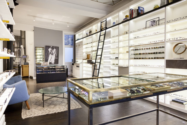 Thiết Kế Cửa Hàng Mắt Kính Quận 3 - TPHCM