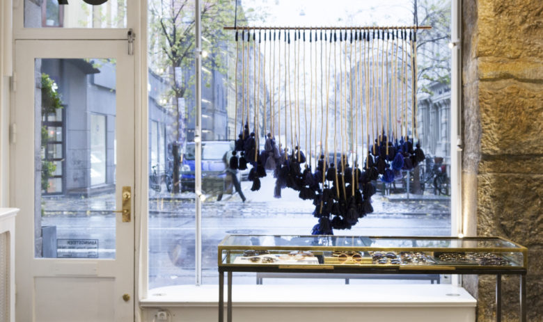 Thiết Kế Cửa Hàng Mắt Kính Quận 3 - TPHCM