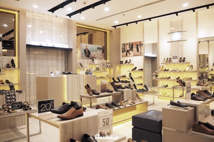 Thiết Kế Shop Giày Andrew