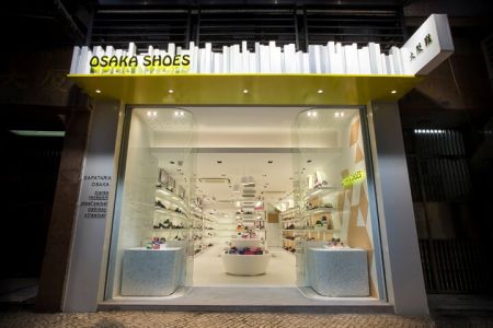 Thiết Kế Shop Giày Osaka Shoes