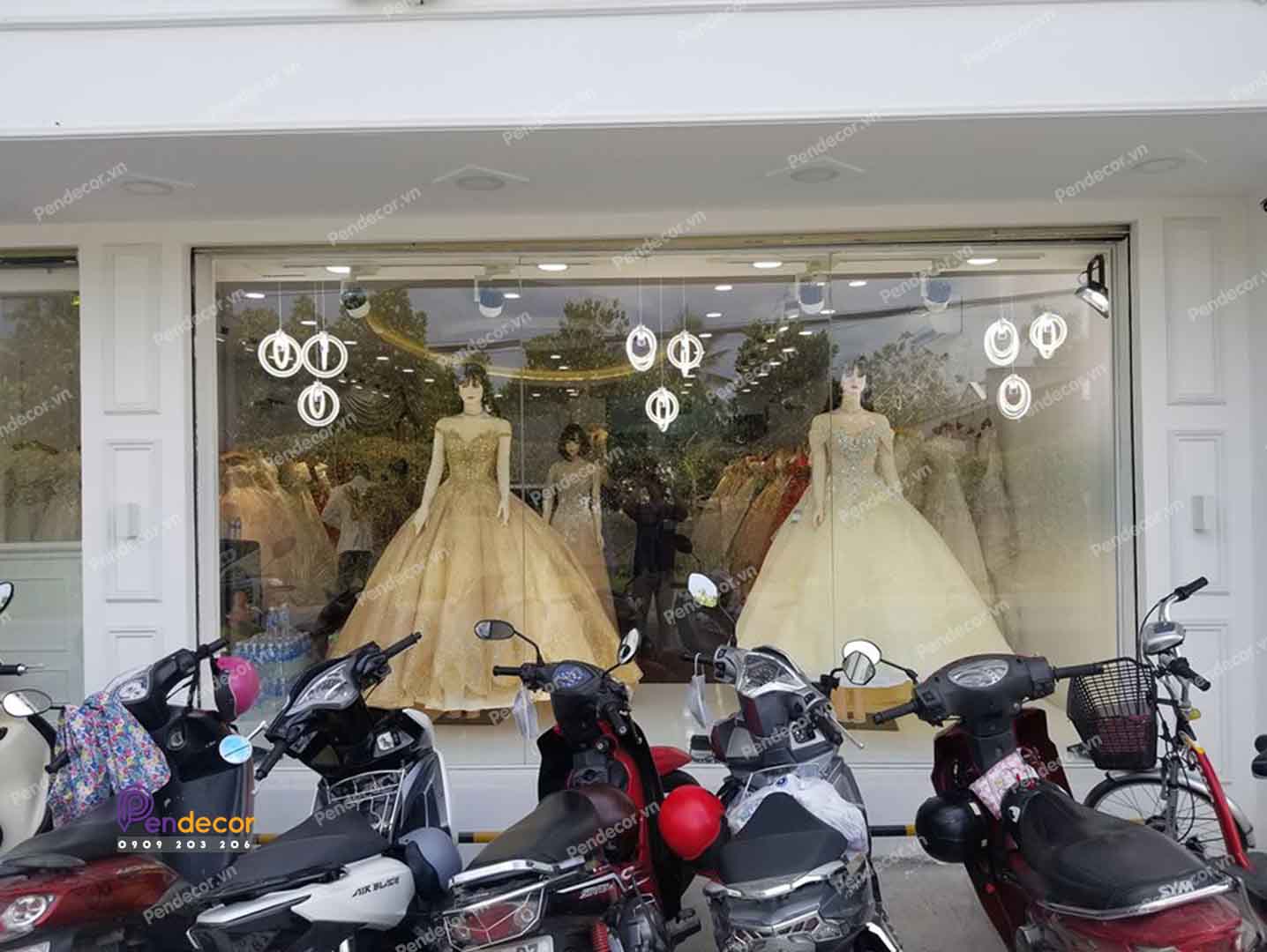 Thi Công Showroom Áo Cưới Shine Bridal