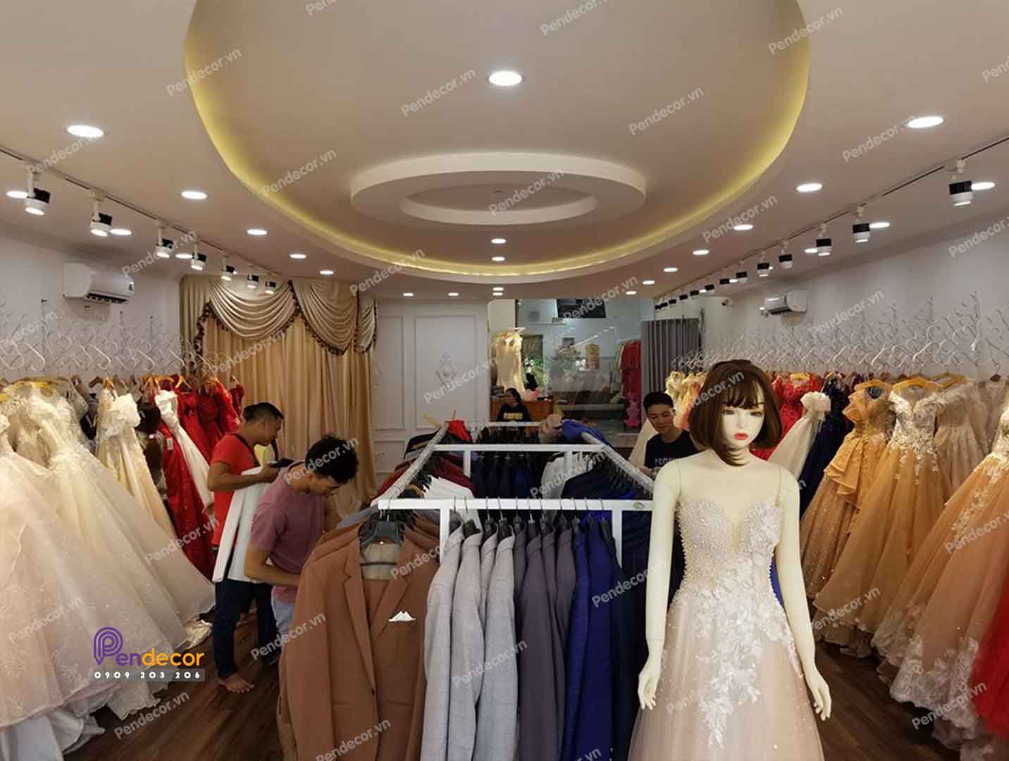 Thi Công Showroom Áo Cưới Shine Bridal