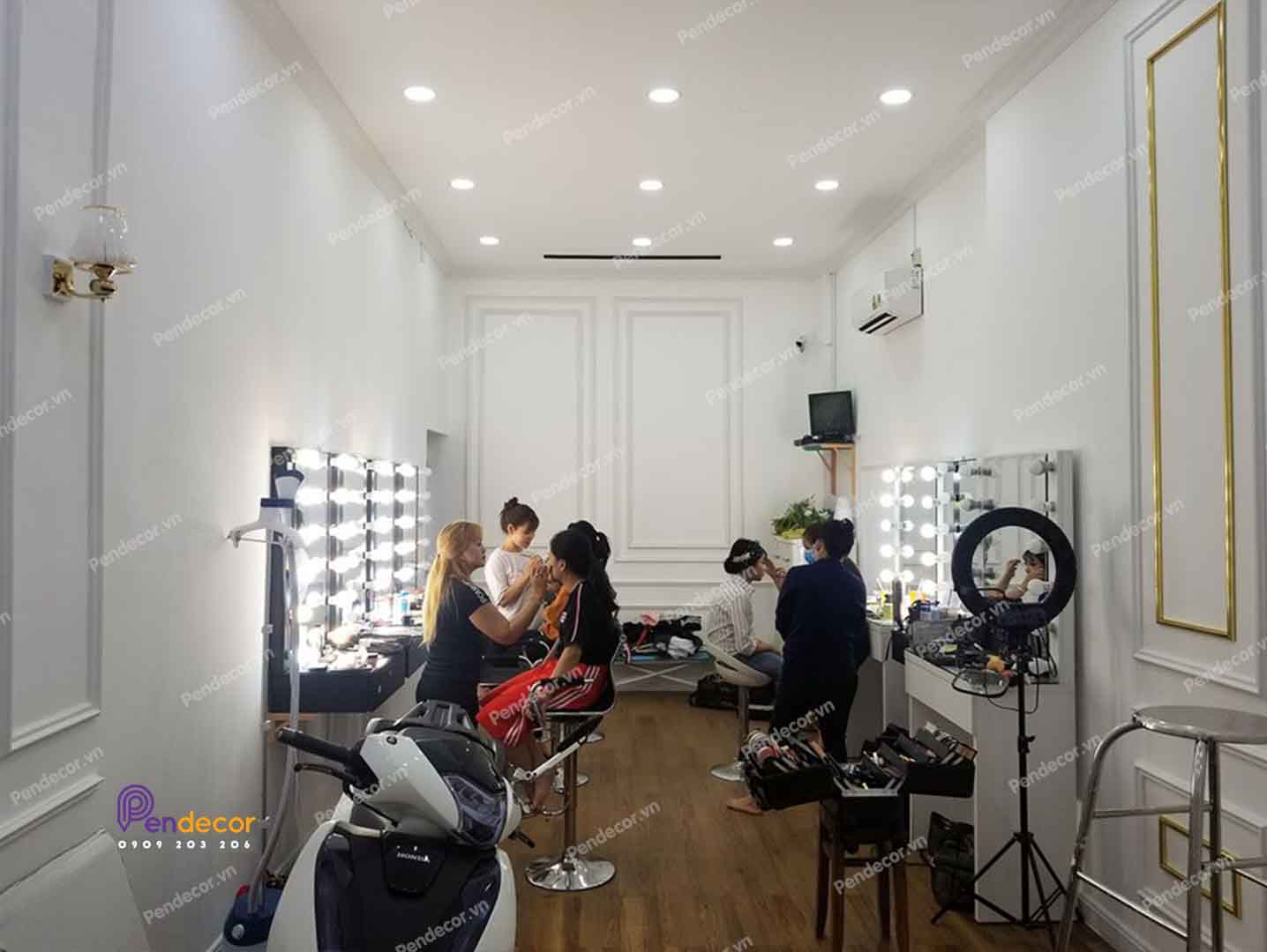 Thi Công Showroom Áo Cưới Shine Bridal