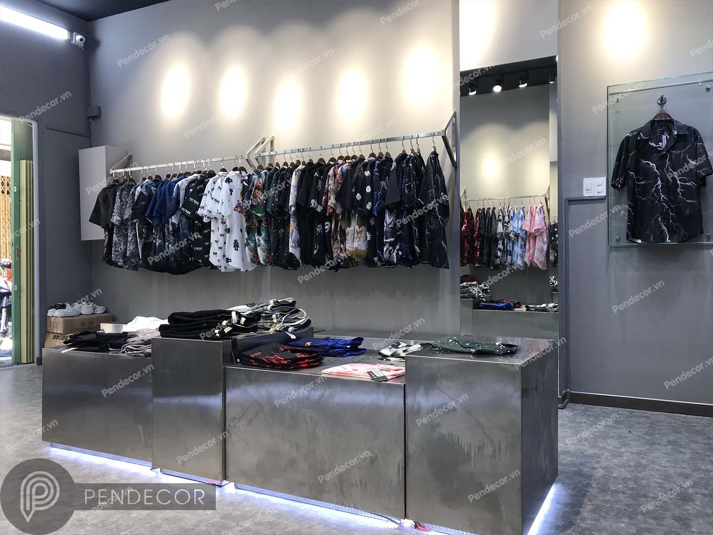 Thi Công Shop Thời Trang Nam MENDE Quận 10