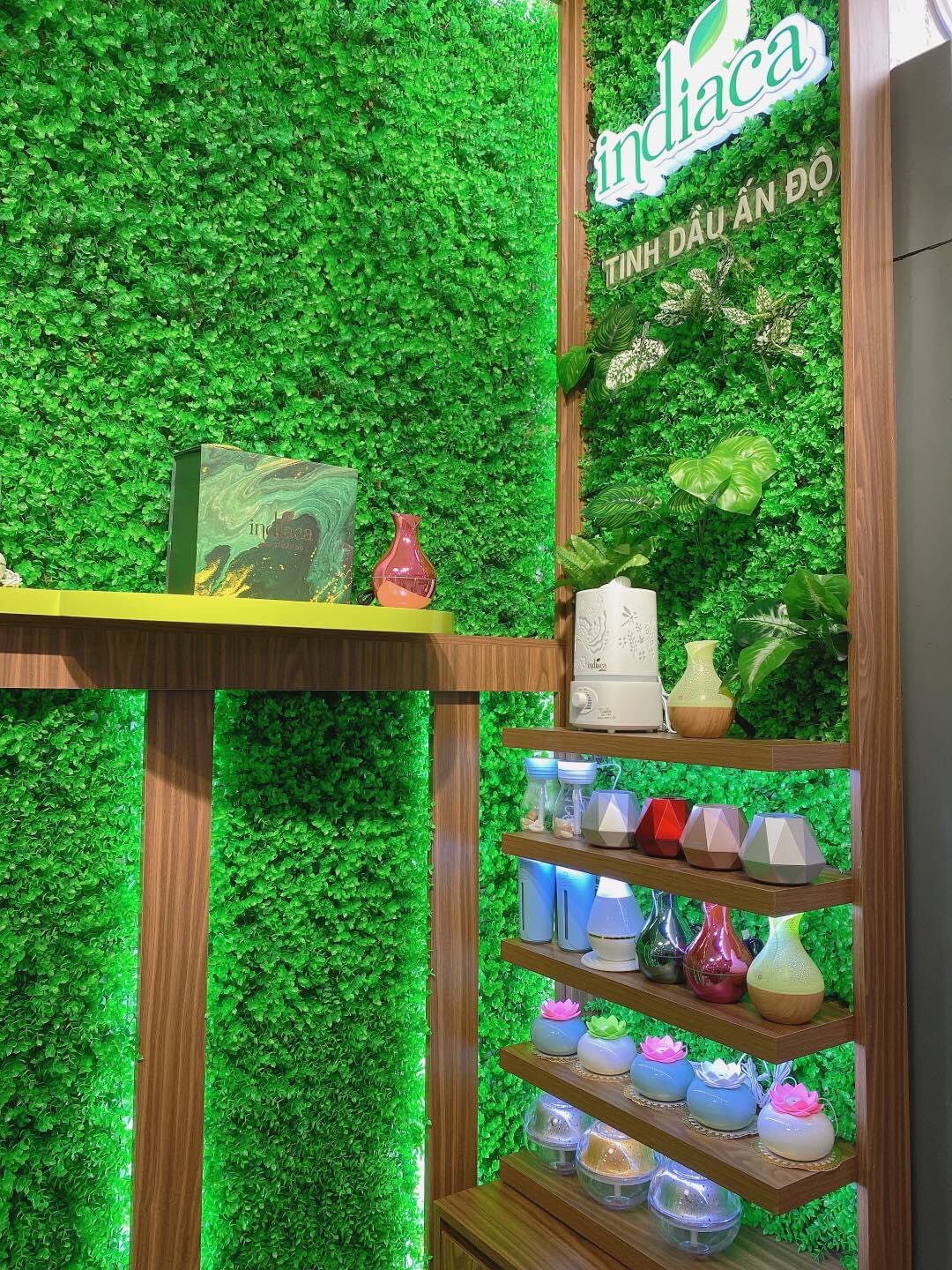 Thiết Kế Chuỗi Cửa Hàng Tinh Dầu Indiaca