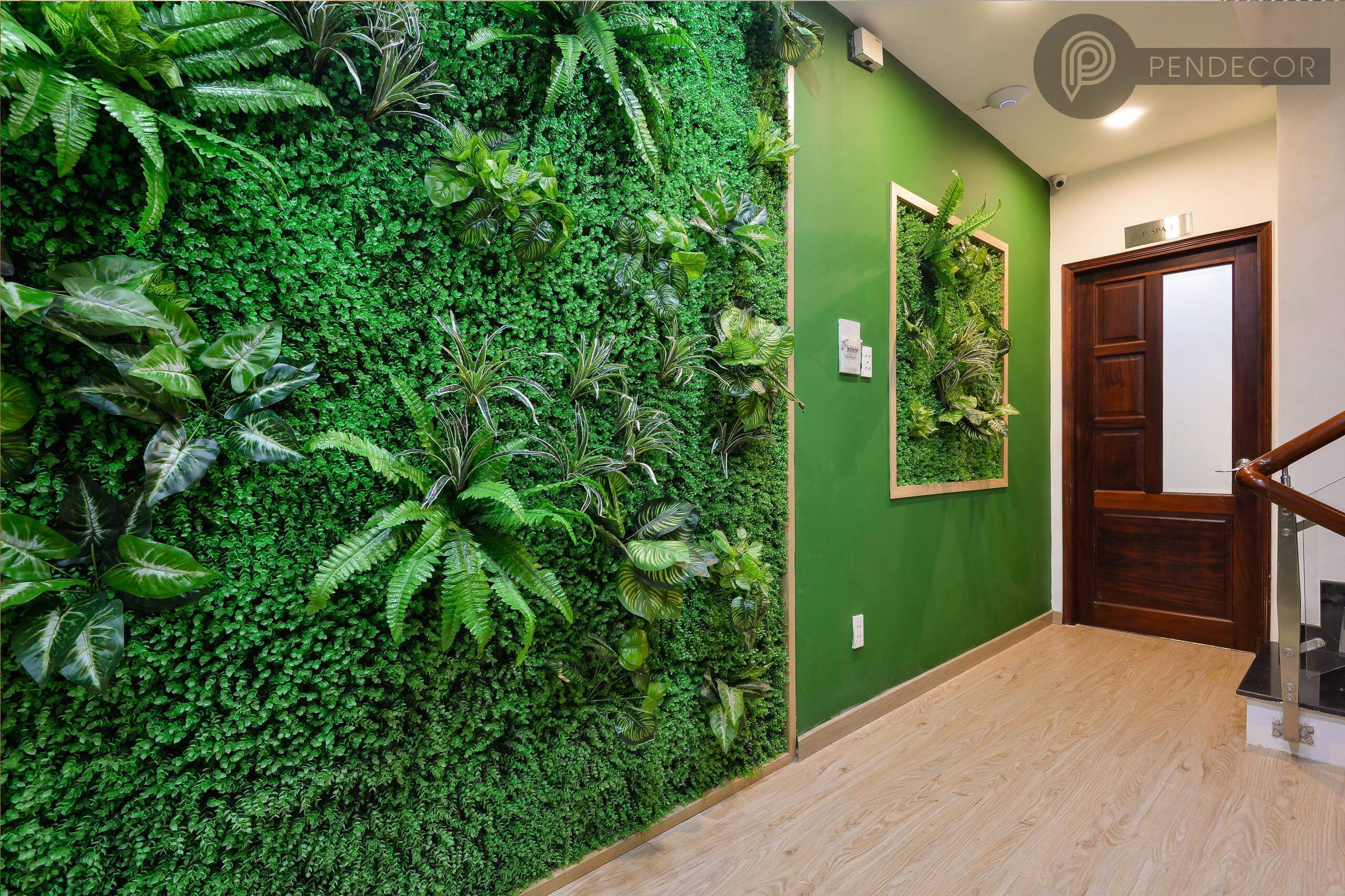 Showroom mỹ phẩm Tatu Group