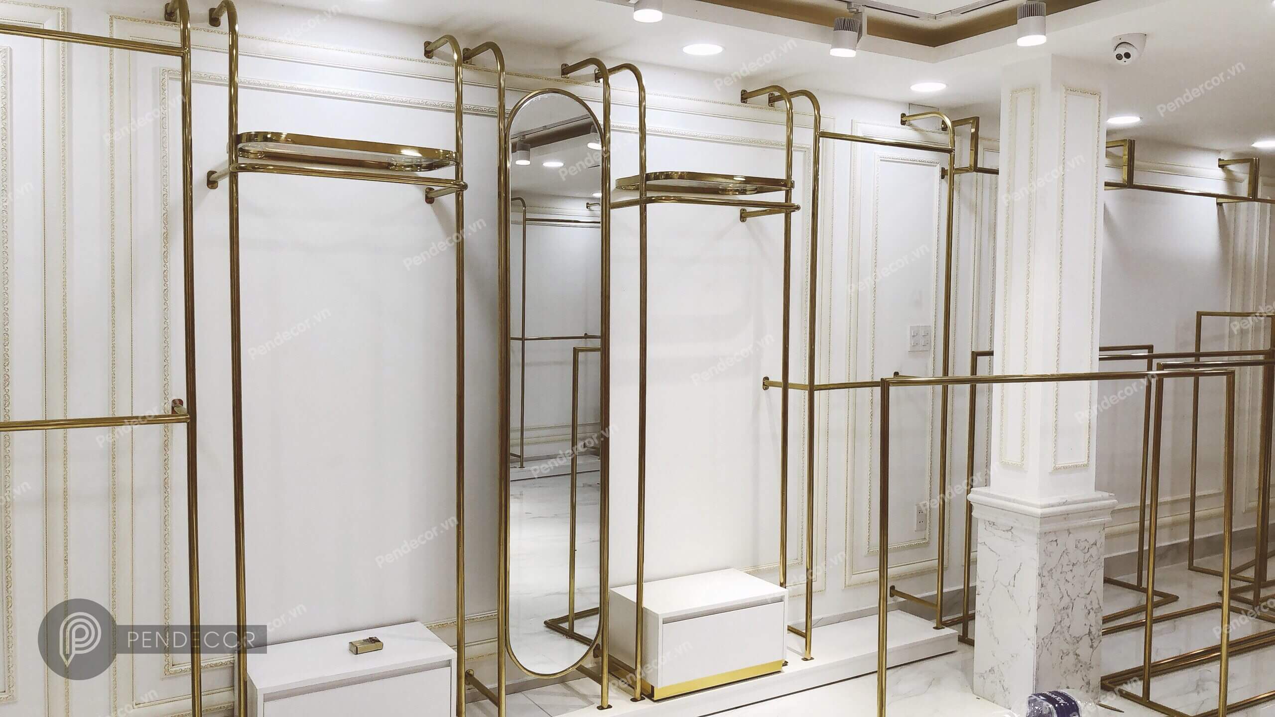 Thiết Kế Shop Thời Trang Nữ Ngân Châu