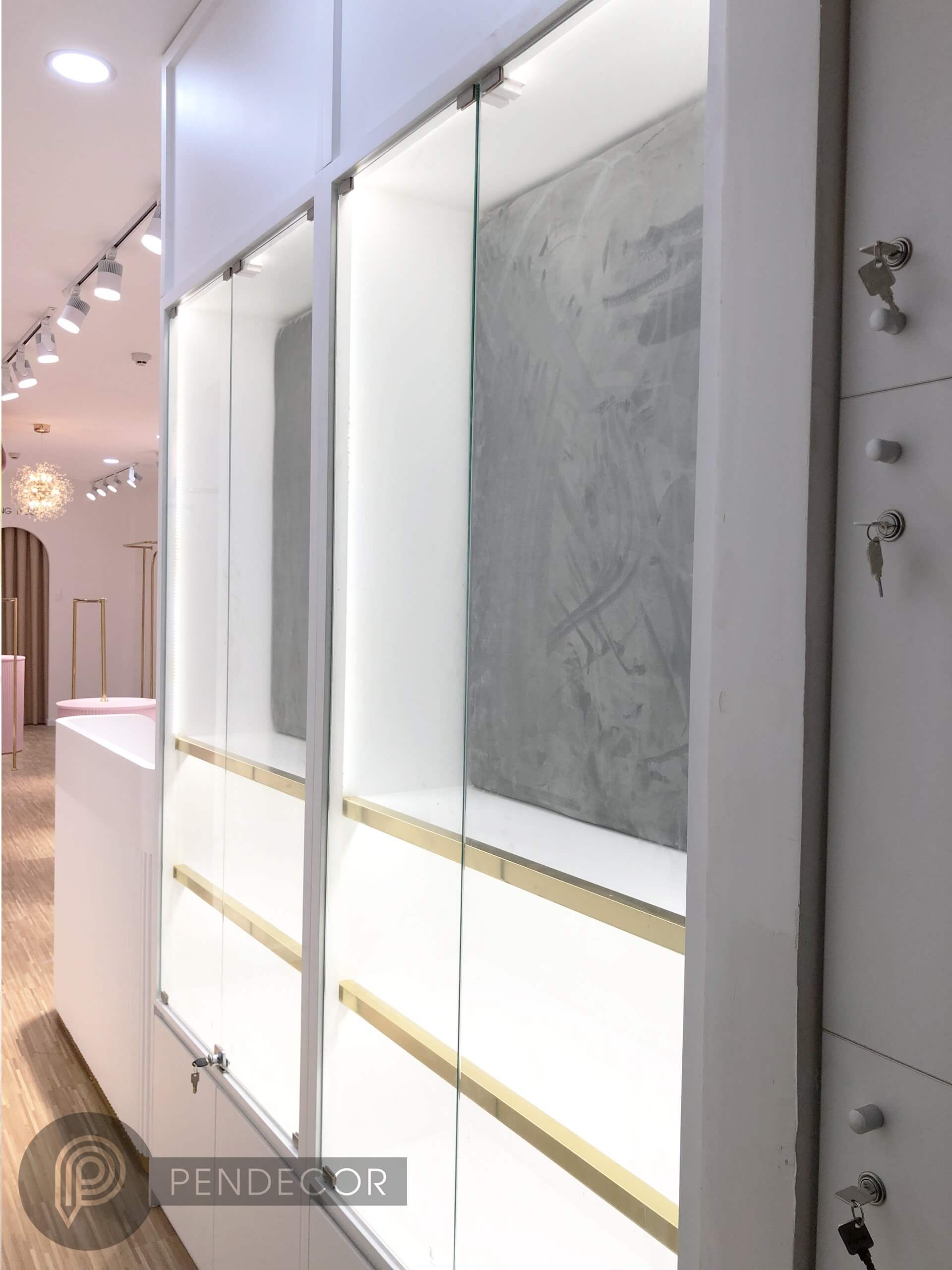 Thi Công Shop Thời Trang Nữ Renzty