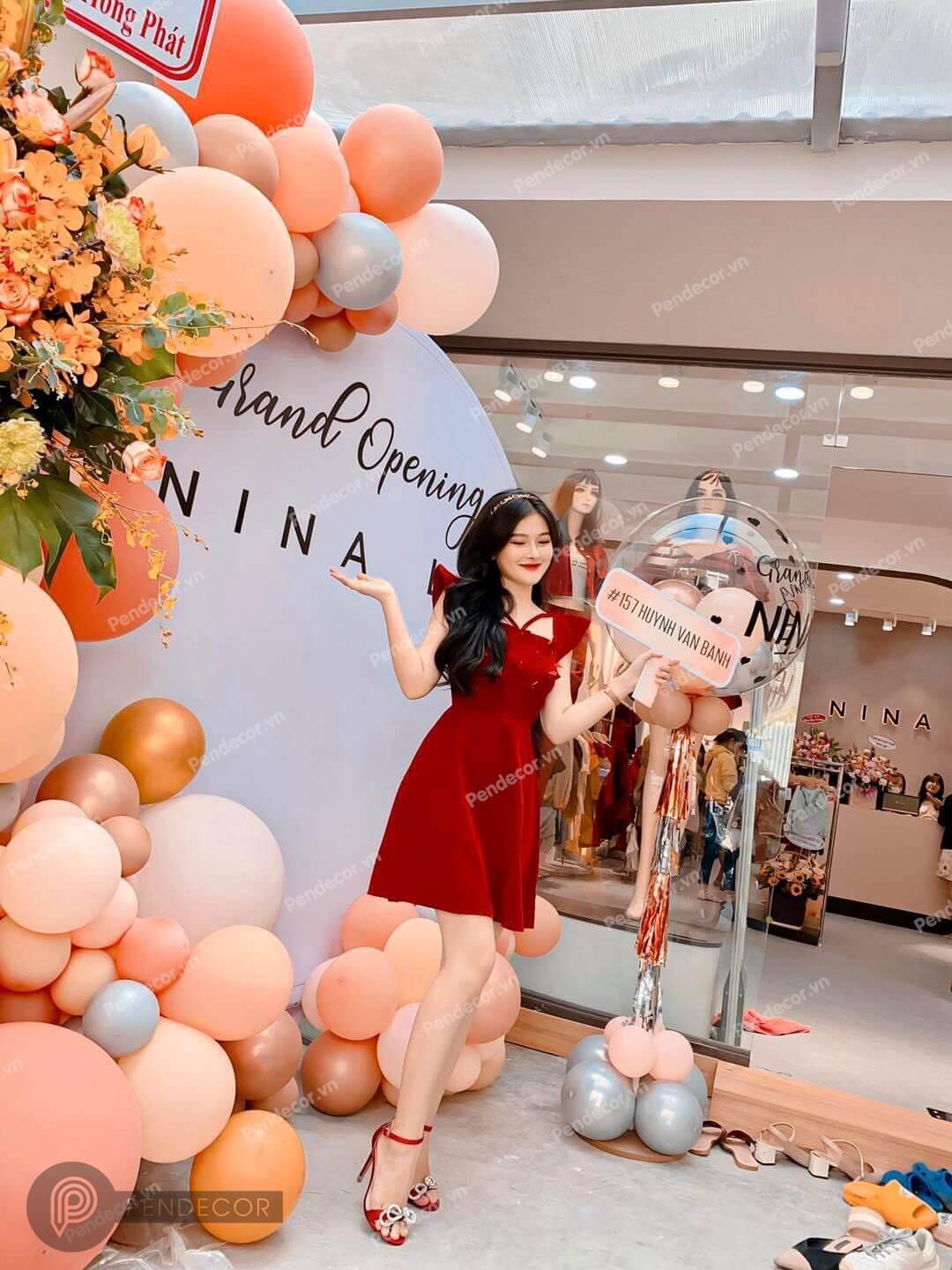 Thi Công Shop Thời Trang Nữ Nina Le