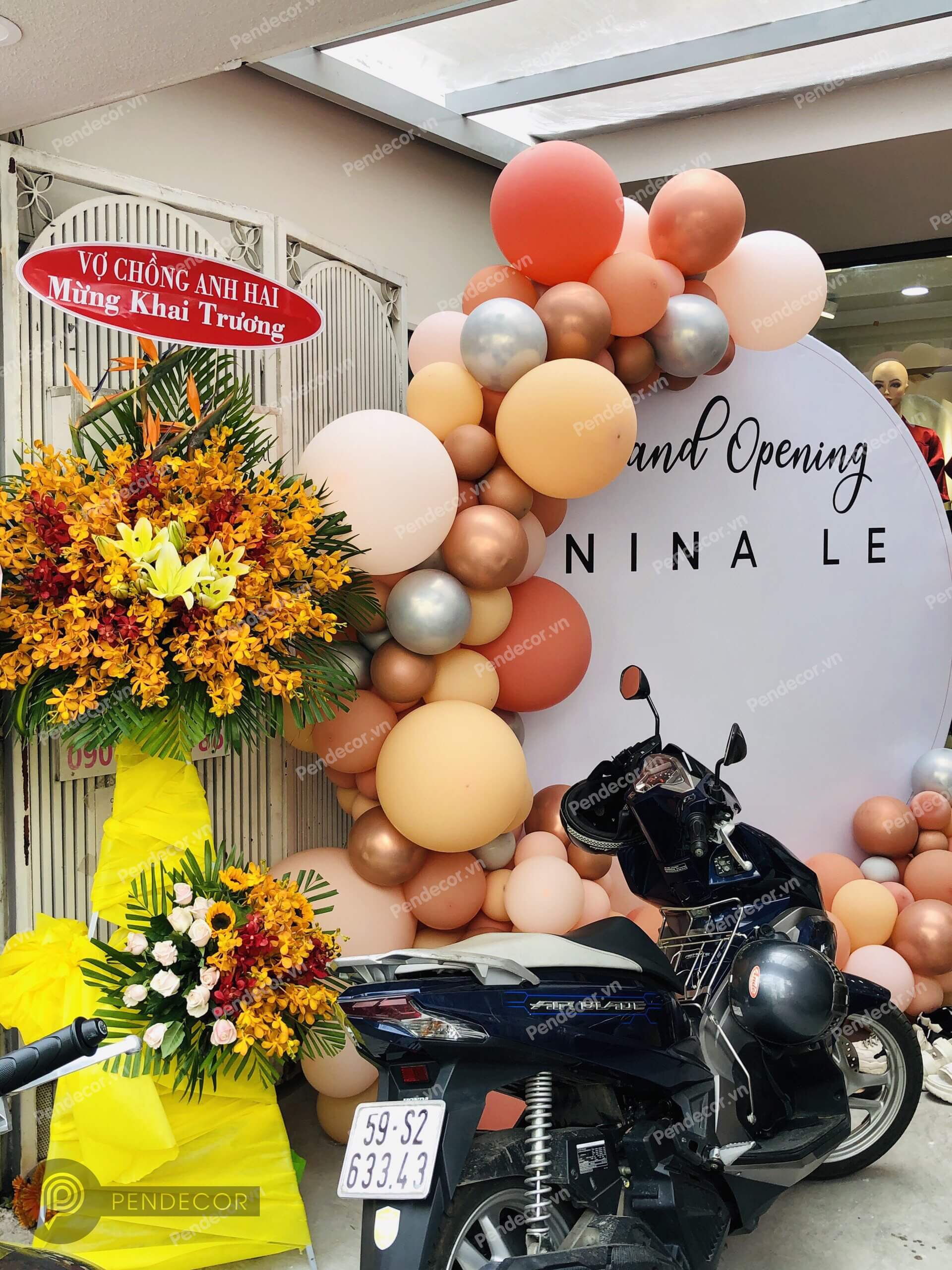 Thi Công Shop Thời Trang Nữ Nina Le