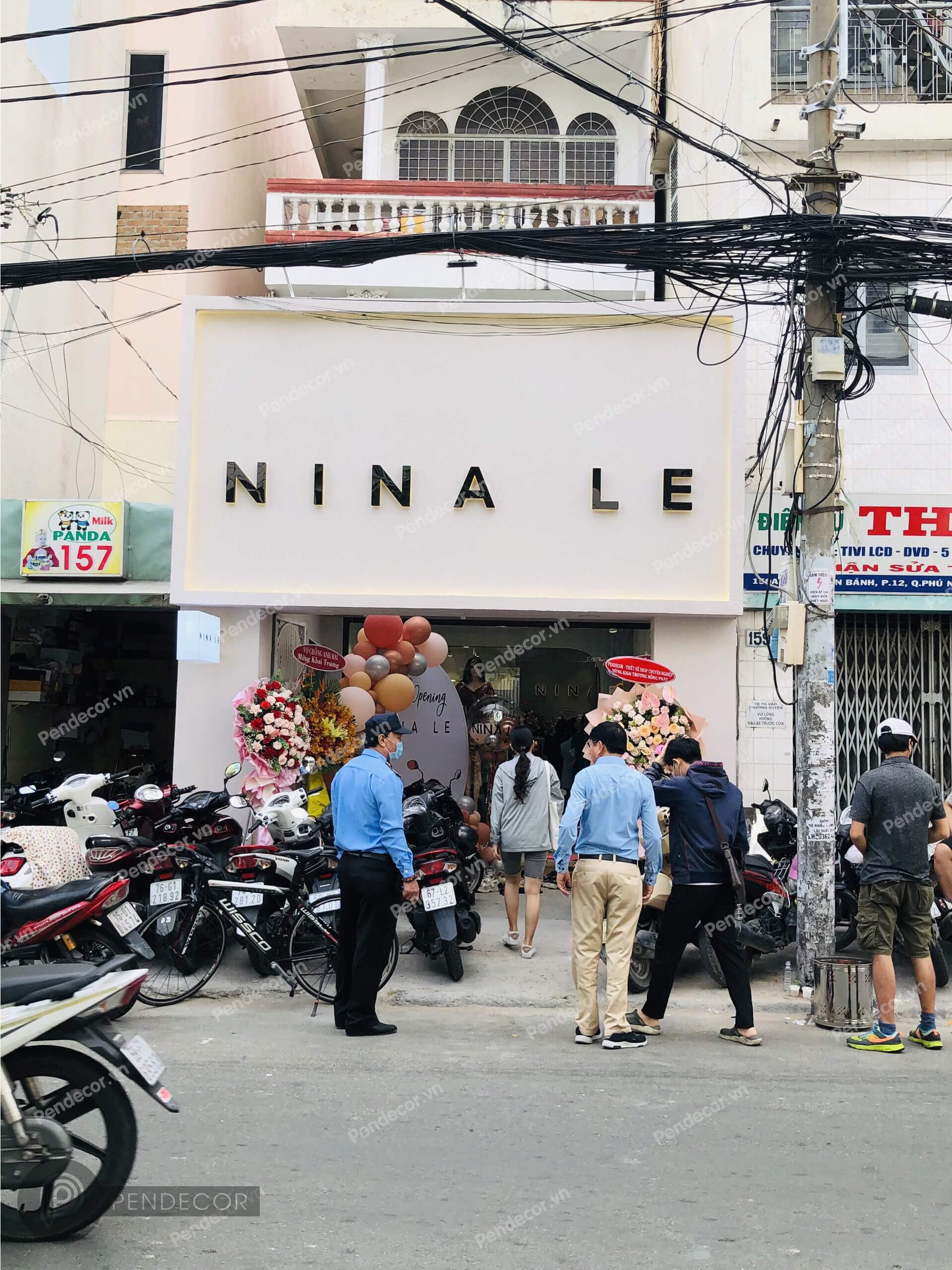 Thi Công Shop Thời Trang Nữ Nina Le
