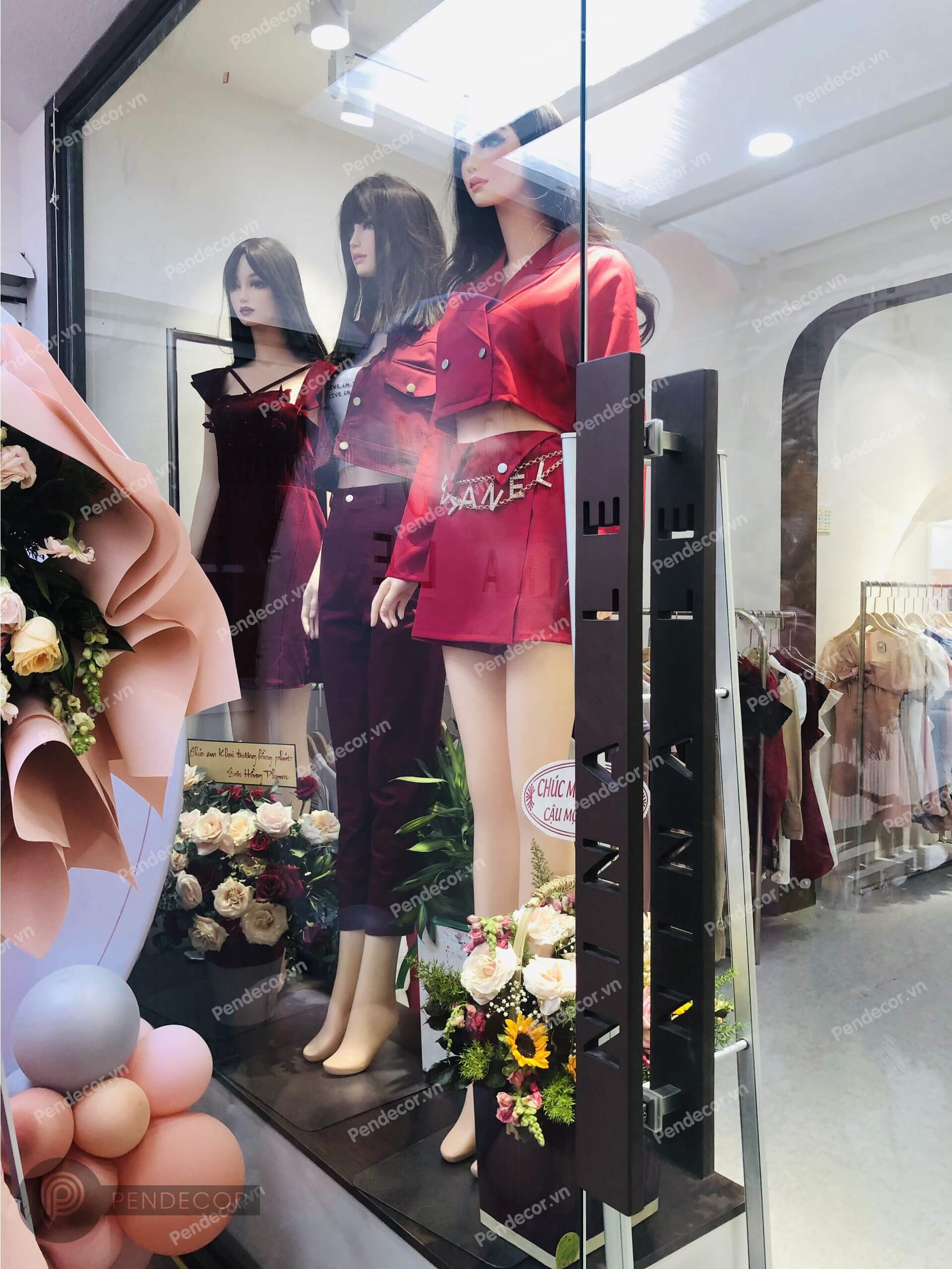 Thi Công Shop Thời Trang Nữ Nina Le
