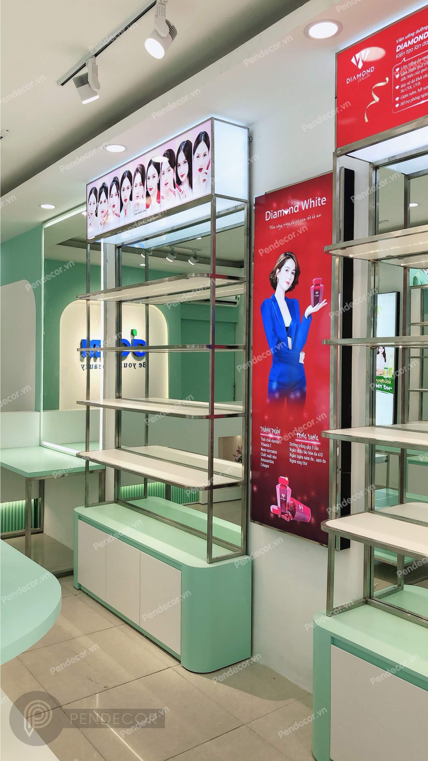 Thi Công Thực Tế Shop Mỹ Phẩm Domi