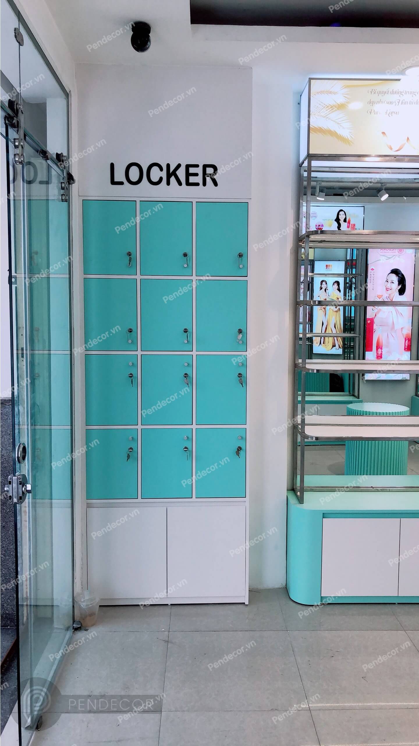 Thi Công Thực Tế Shop Mỹ Phẩm Domi