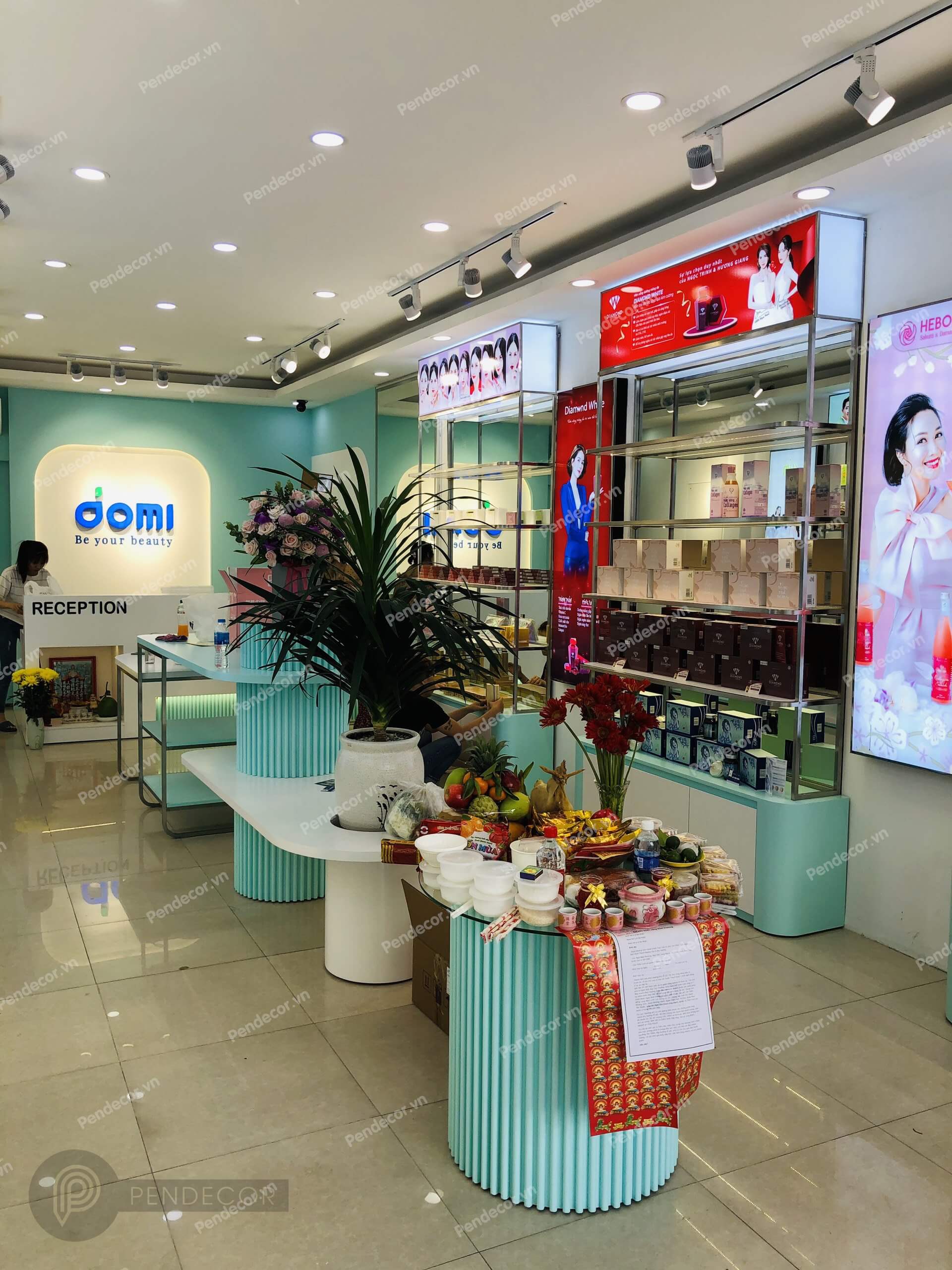 Thi Công Thực Tế Shop Mỹ Phẩm Domi