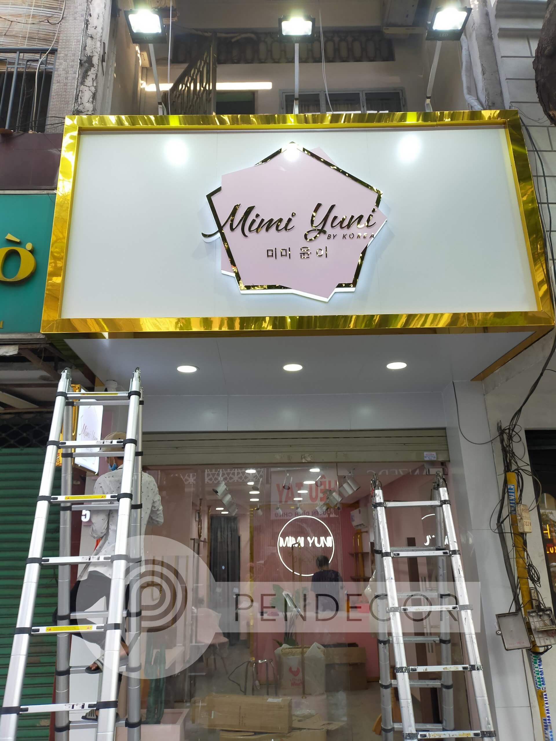 Thi Công Thực Tế Shop Thời Trang Mimi Yuni