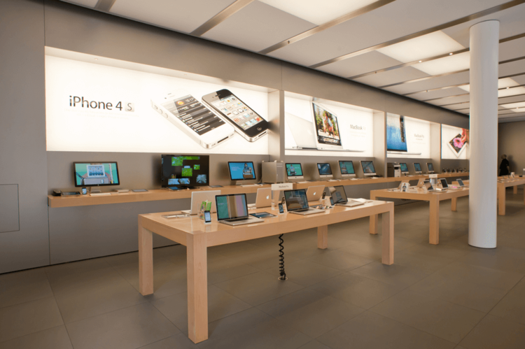 Mẫu showroom máy tính chuyên nghiệp
