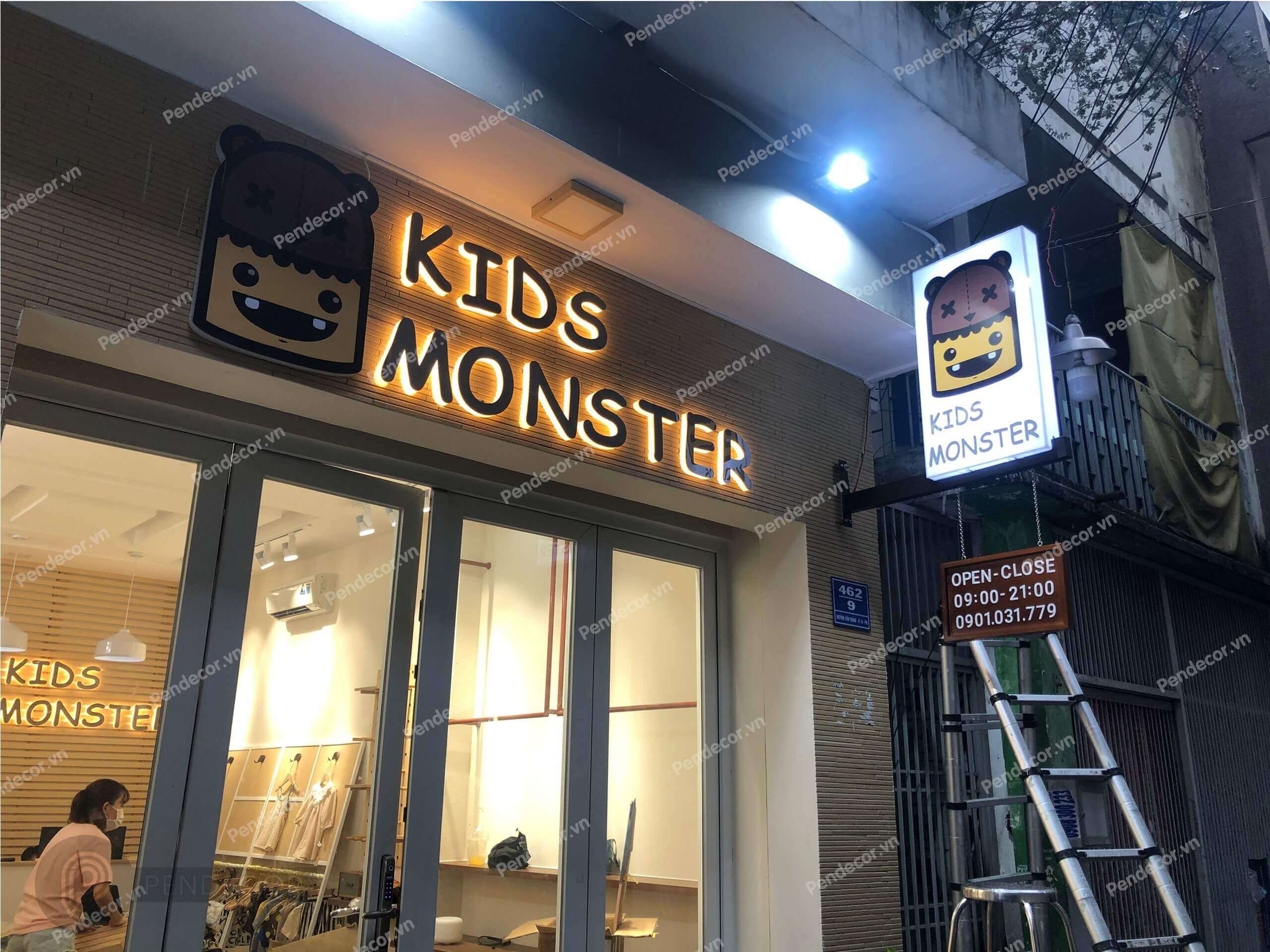 Thi Công Thực Tế Shop Thời Trang Trẻ Em Kid Monster