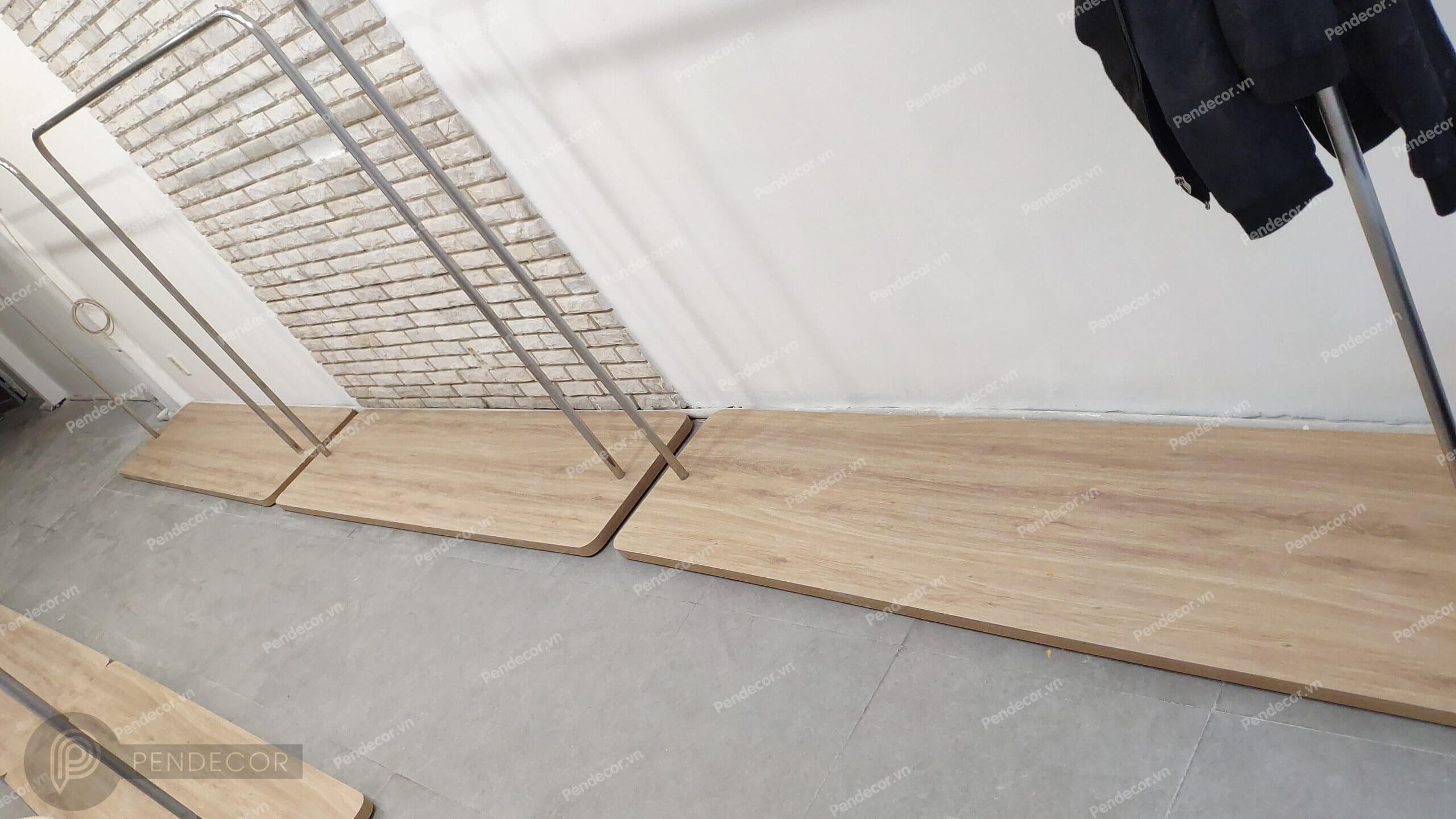 Thi Công Thực Tế Shop Thời Trang Nữ LEO's