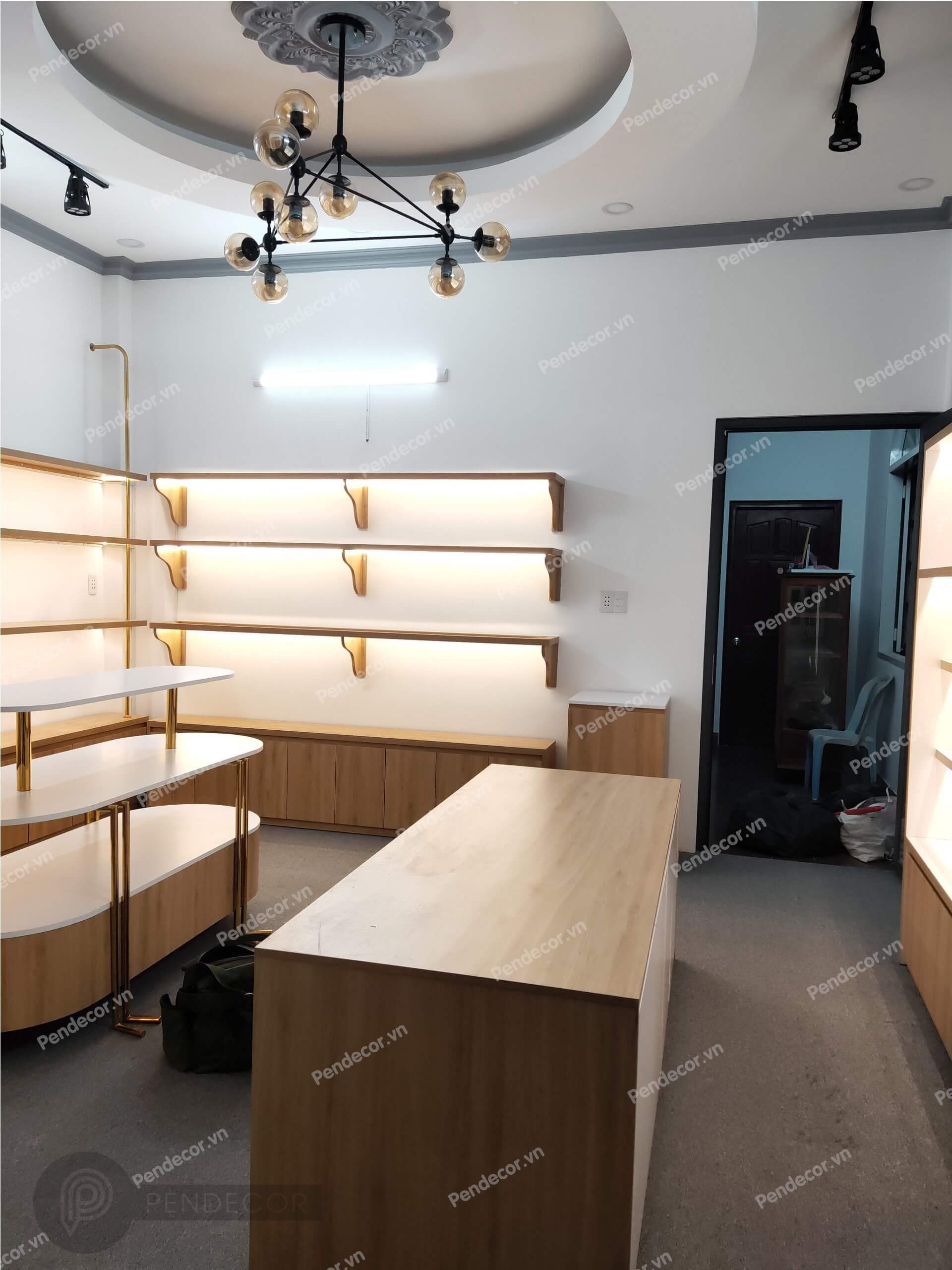 Thi Công Thực Tế Shop Mỹ Phẩm NMS