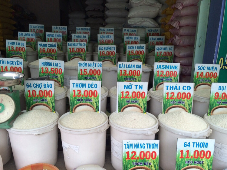 Gạo là mặt hàng nhiều tiềm năng tại thị trường Việt Nam