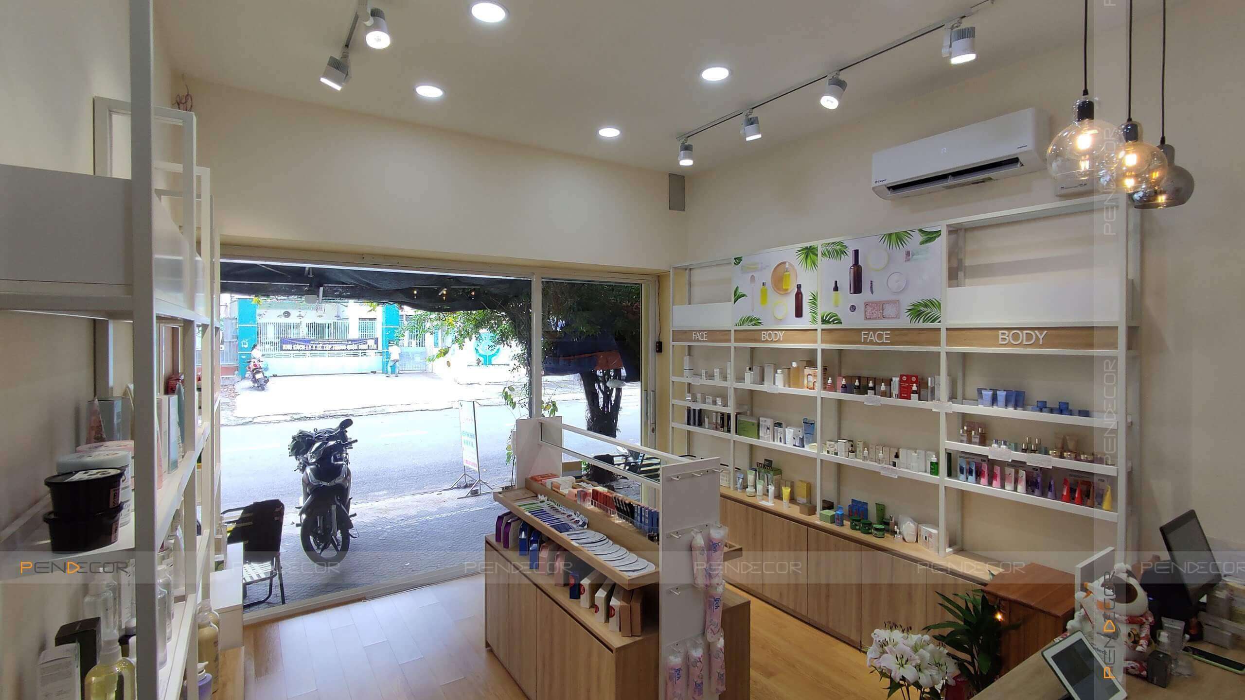 Thi Công Thực Tế Shop Mỹ Phẩm CamCam