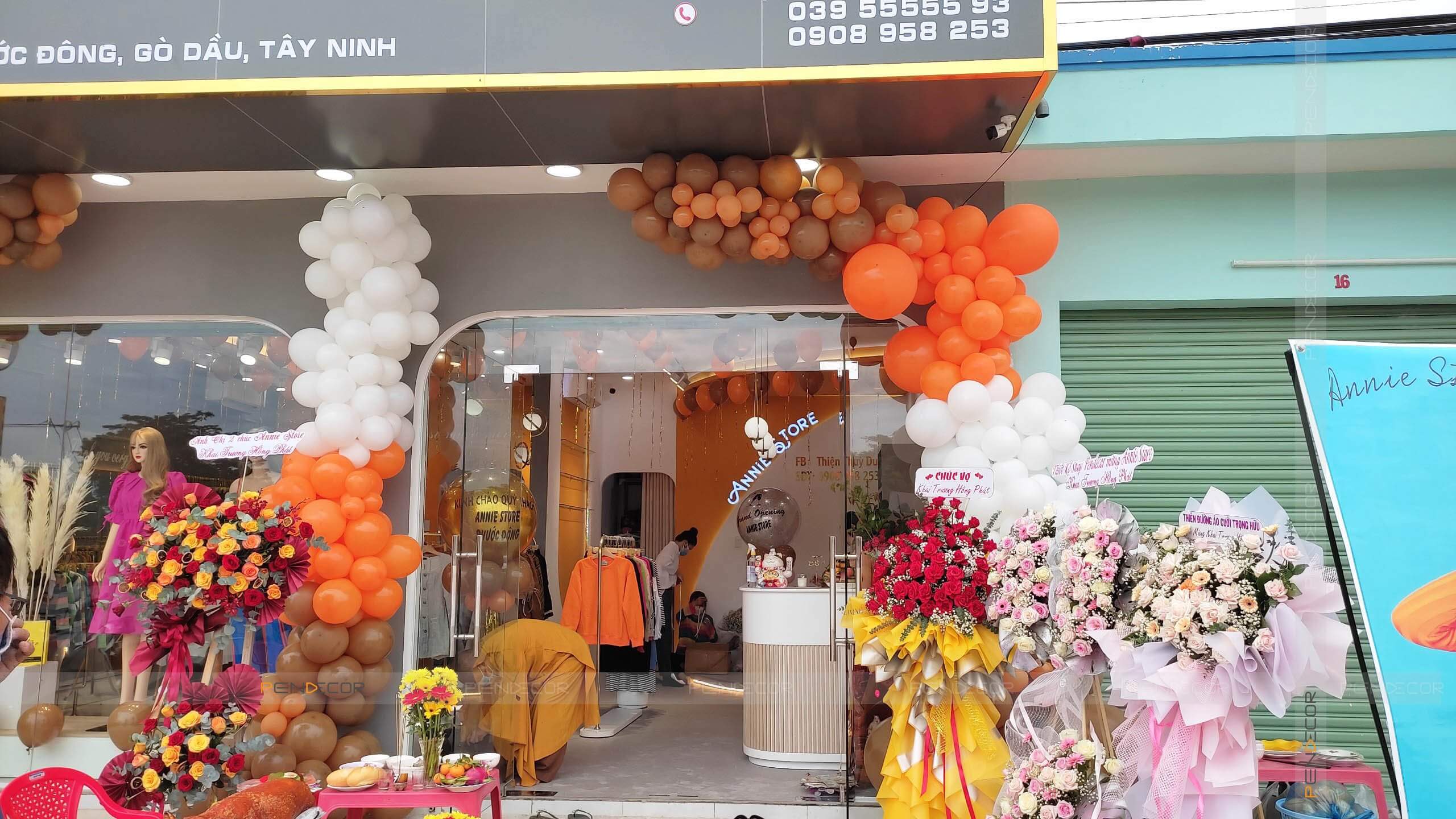 Thi Công Shop Thời Trang Nữ Annie Store