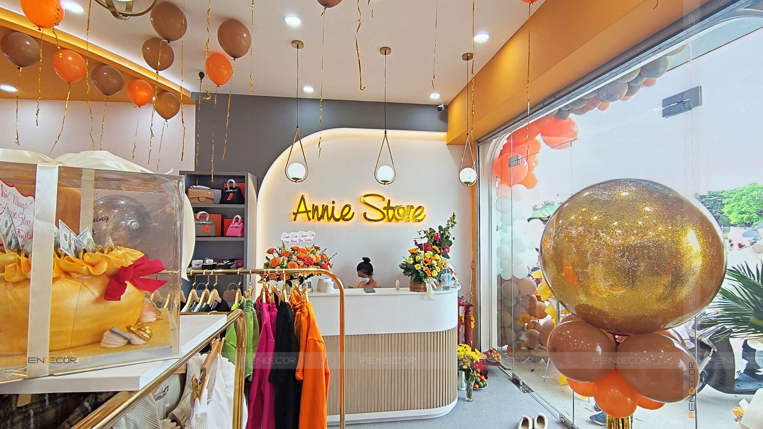 Thi Công Shop Thời Trang Nữ Annie Store