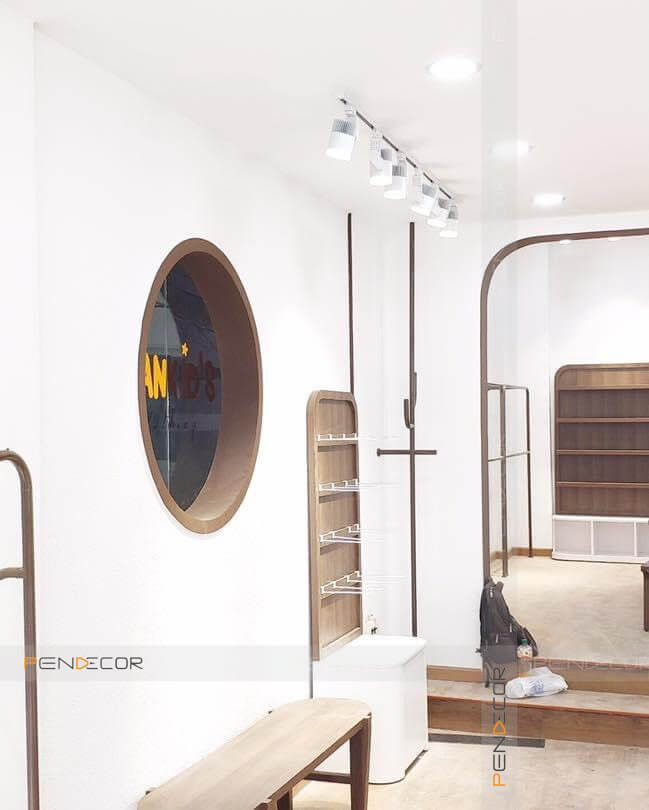 Thi Công Thực Tế Shop Thời Trang Trẻ Em Chan Kid's