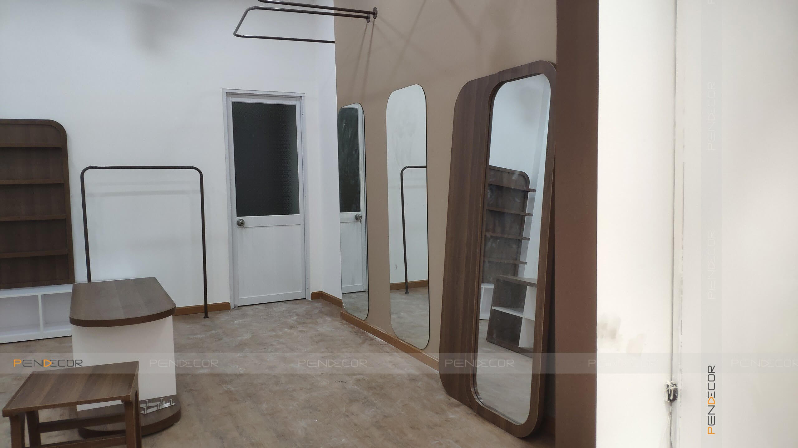 Thi Công Thực Tế Shop Thời Trang Trẻ Em Chan Kid's