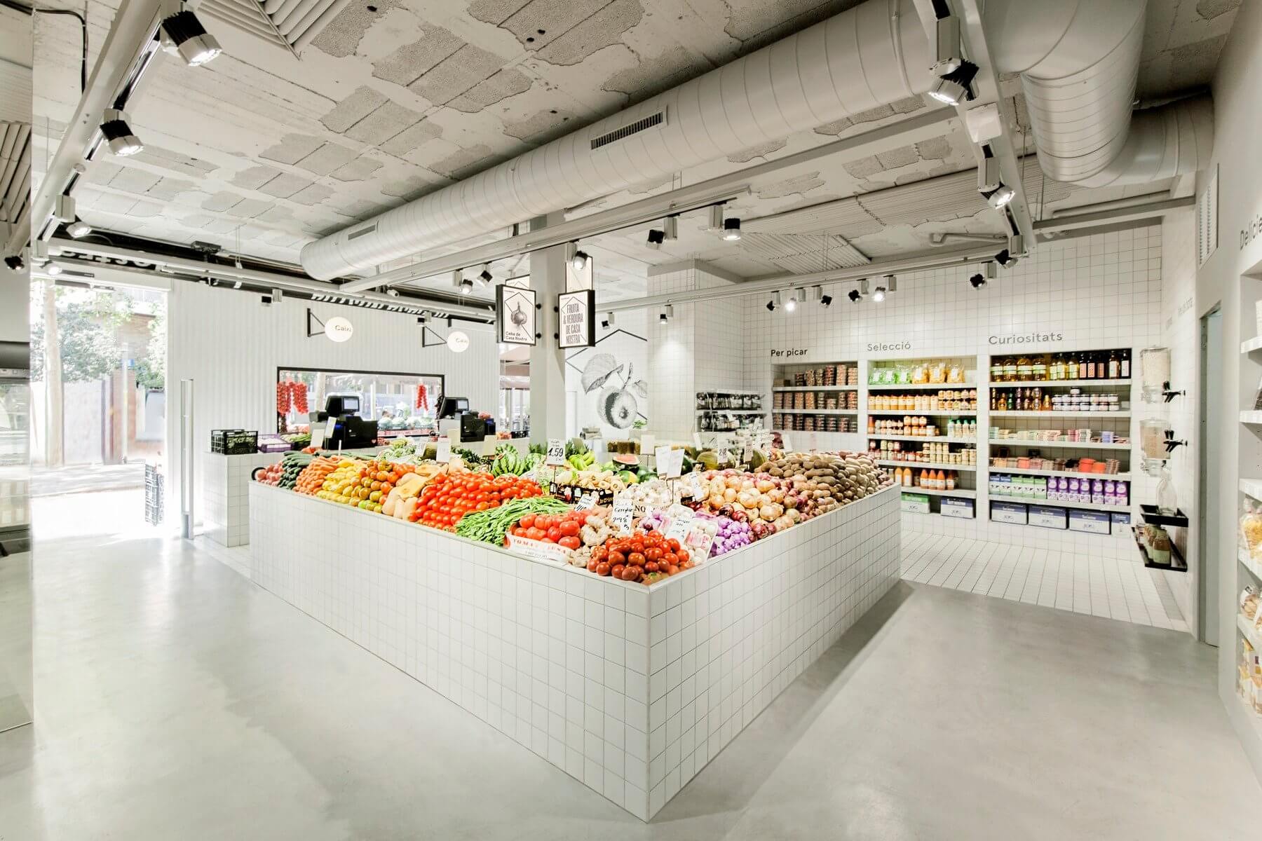 Xu hướng thiết kế cửa hàng trái cây sạch với không gian mở