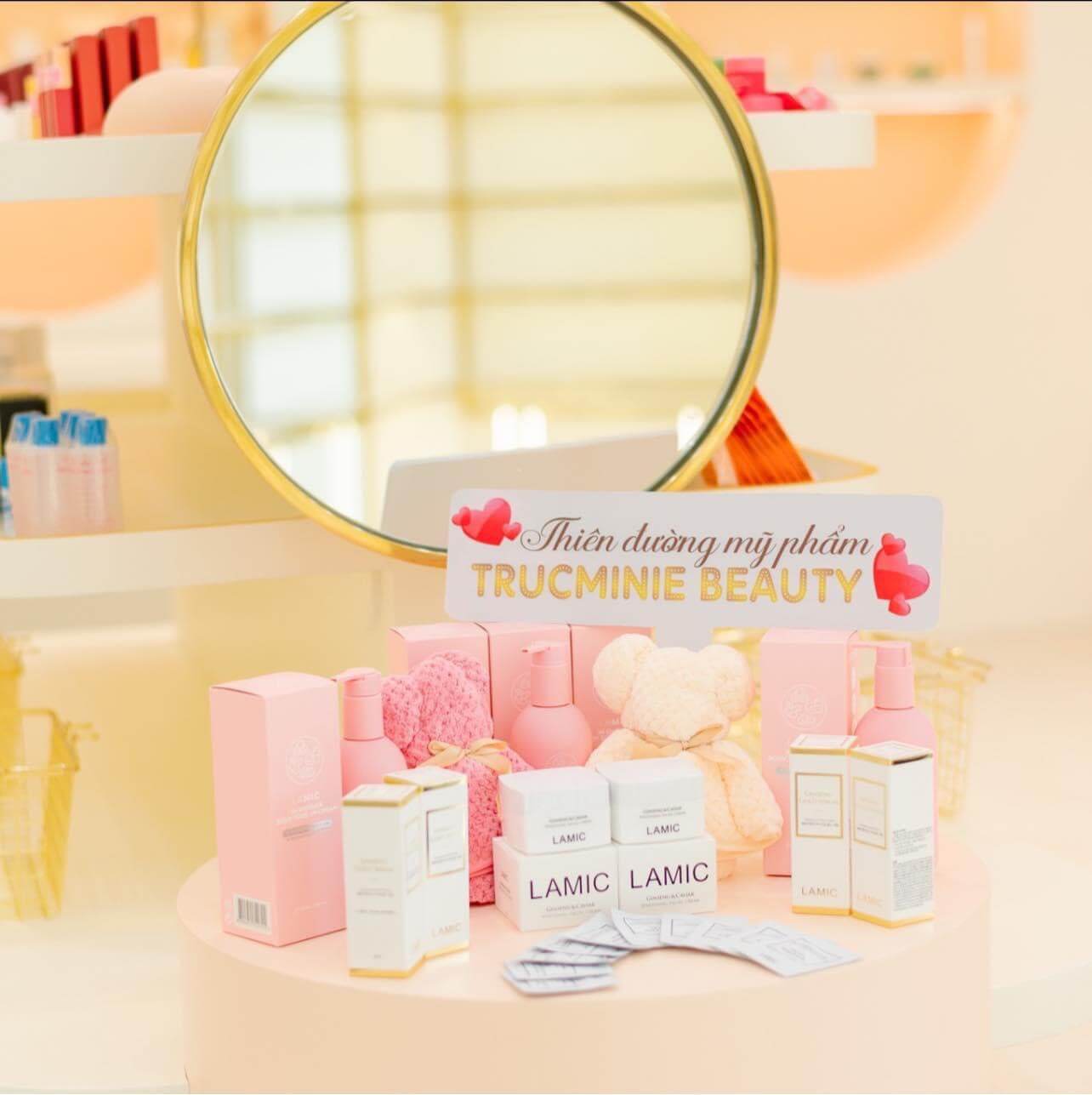 Thi Công Thực Tế Shop Mỹ Phẩm Minie House