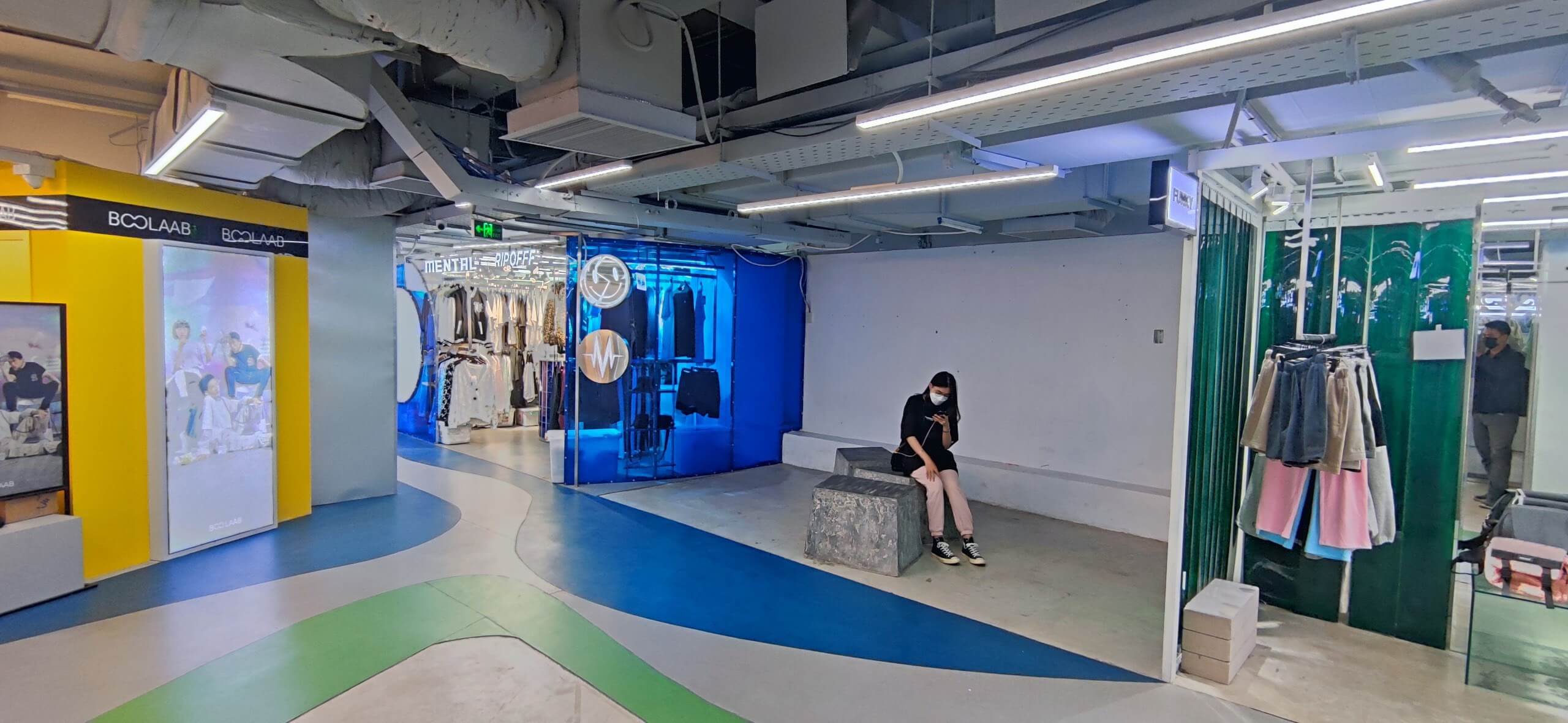 Thi Công Shop Thời Trang Mental Ripoff