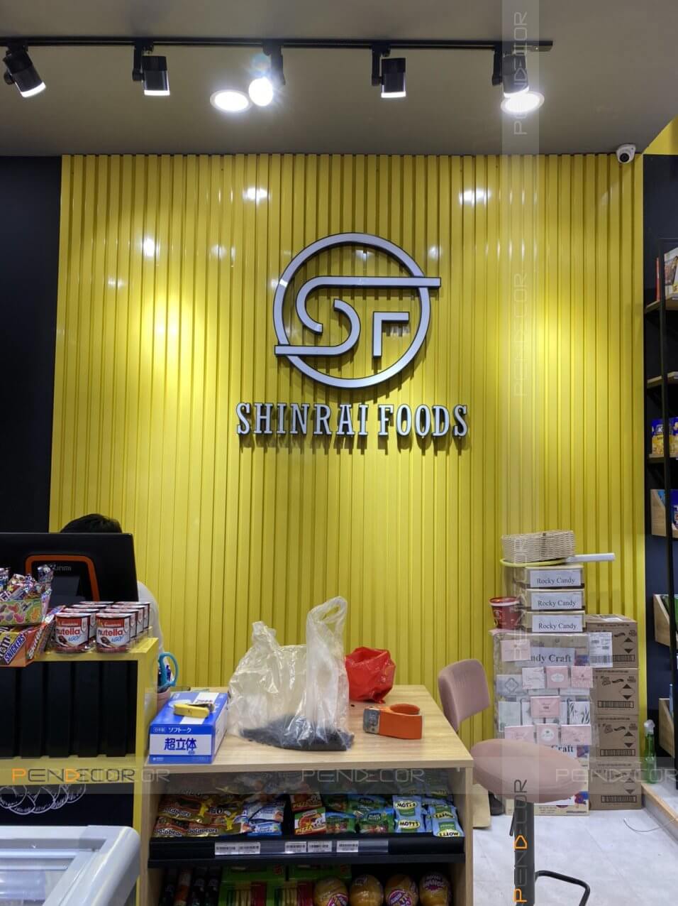 Thi Công Shop Thực Phẩm Shinrai Foods