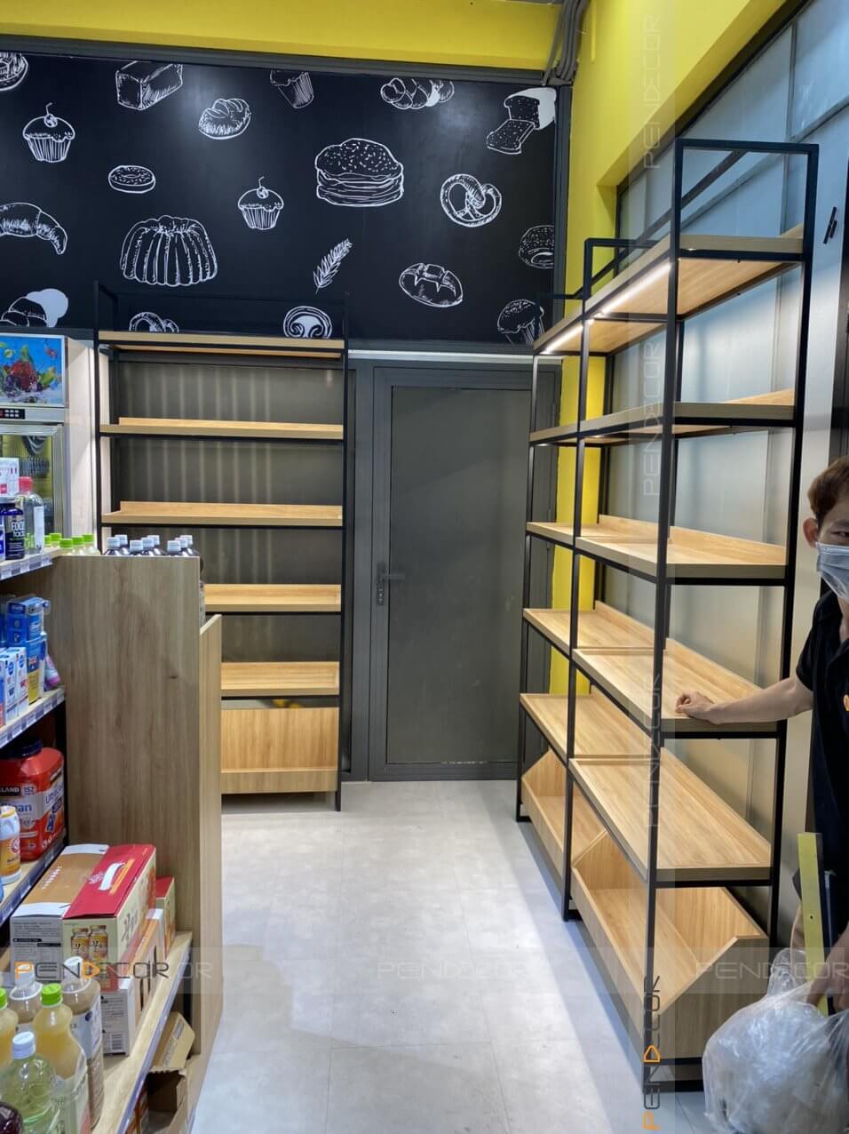 Thi Công Shop Thực Phẩm Shinrai Foods