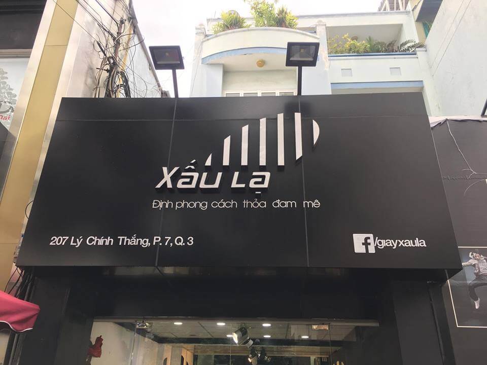 Mẫu biển hiệu shop thời trang nam
