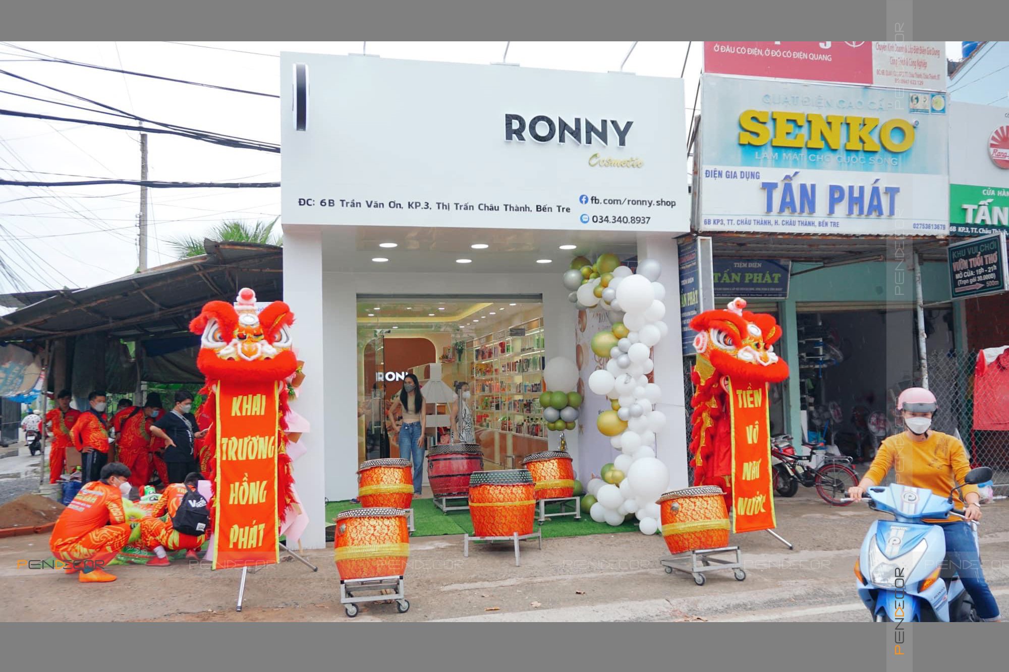 Thi Công Shop Mỹ Phẩm Ronny Bến Tre