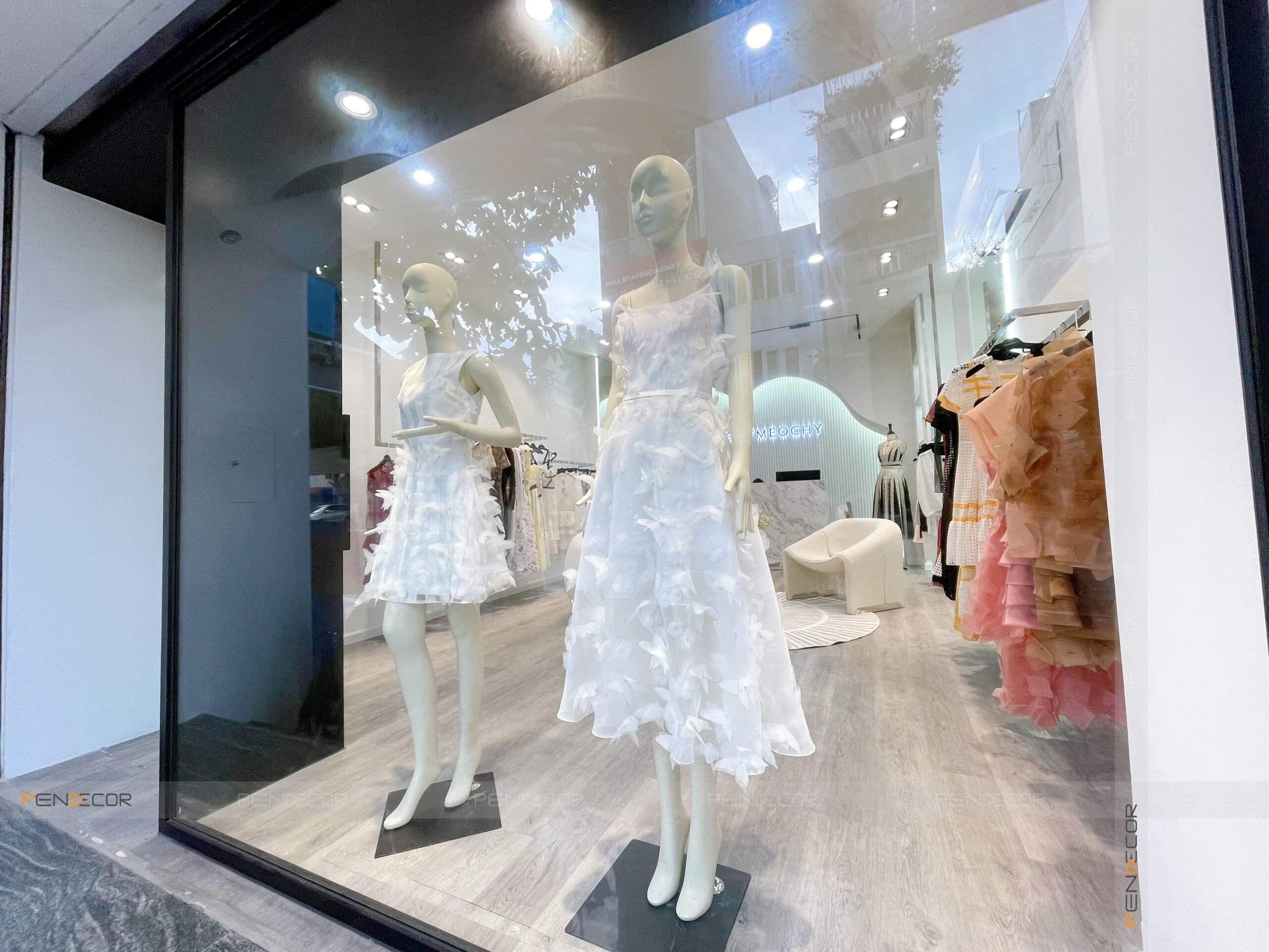 Thi Công Shop Thời Trang Nữ Chymeochy