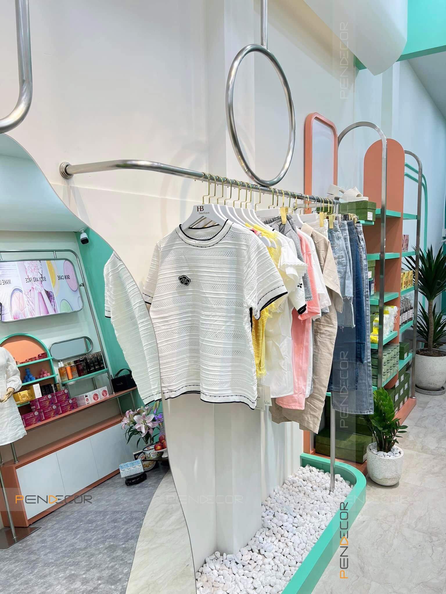 Thi Công Shop Thời Trang Nữ Hiền Bé Boutique