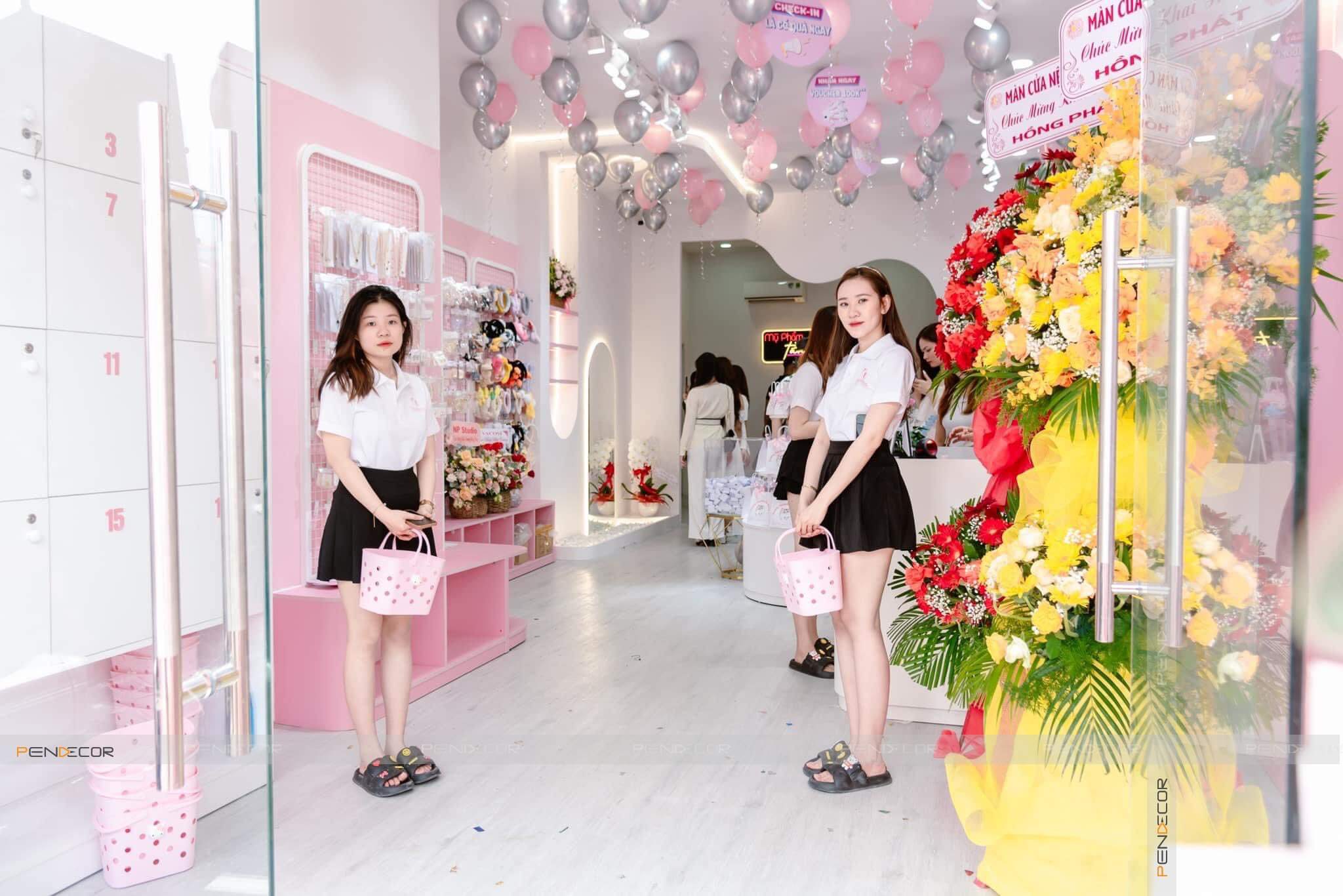 Thi Công Shop Phụ Kiện Thương Cosmetics & Accessories