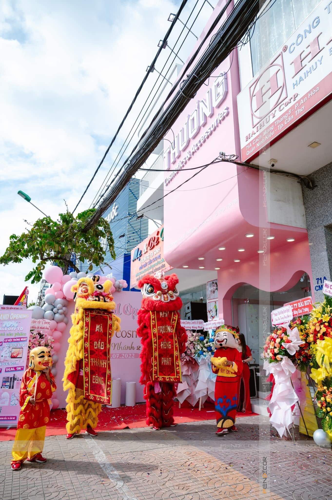 Thi Công Shop Phụ Kiện Thương Cosmetics & Accessories