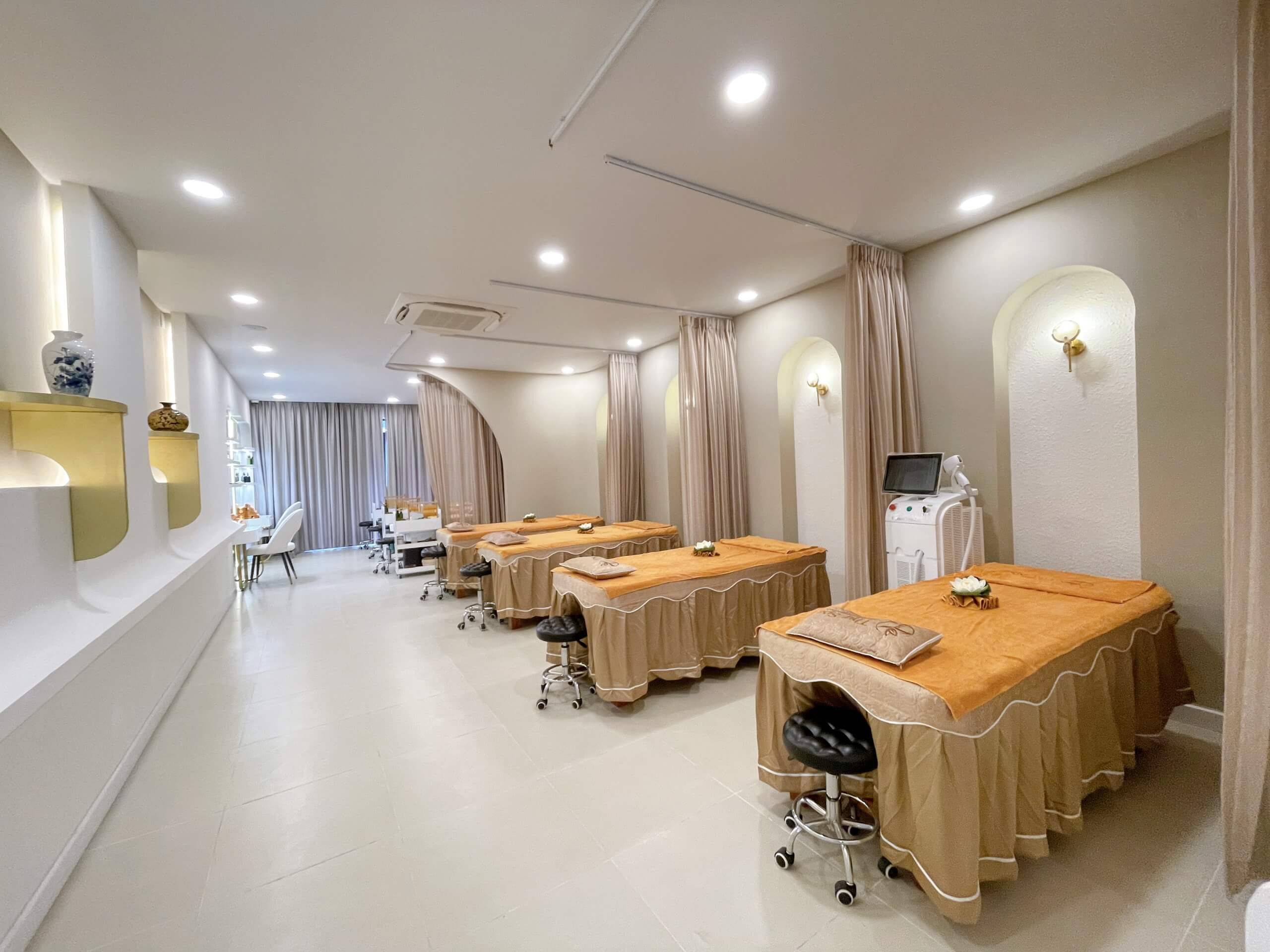 Thi Công Shop Thư Spa