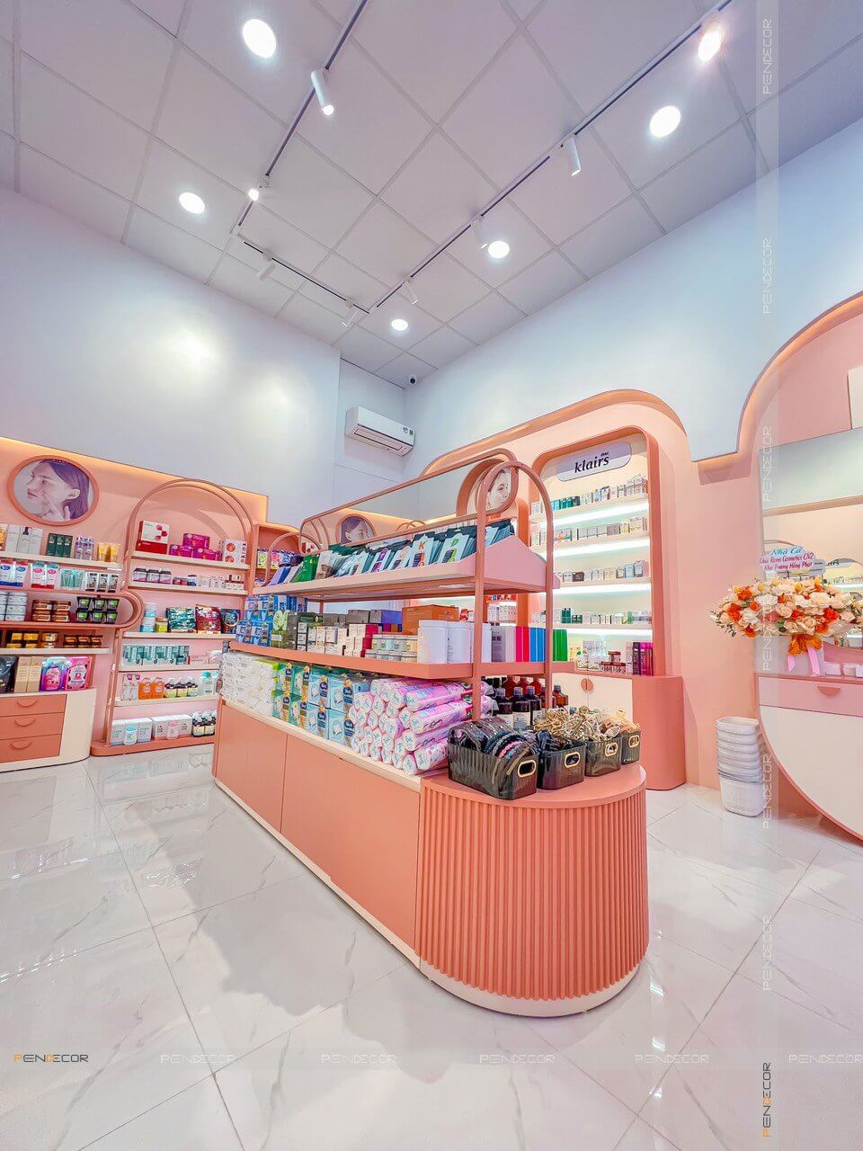 Thi Công Shop Mỹ Phẩm Rom's cosmetic