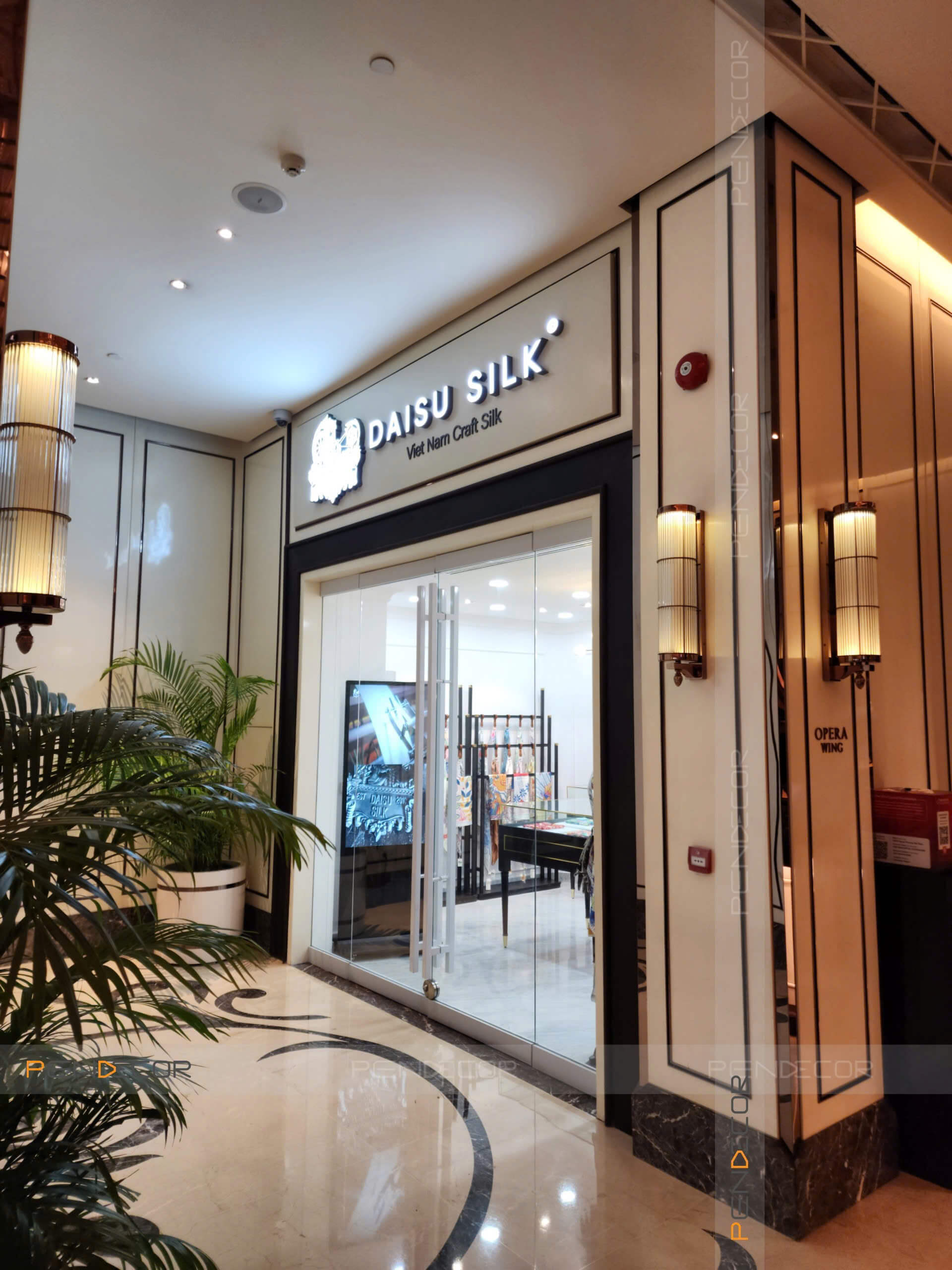 Thi Công Shop Thời Trang Daisu Silk