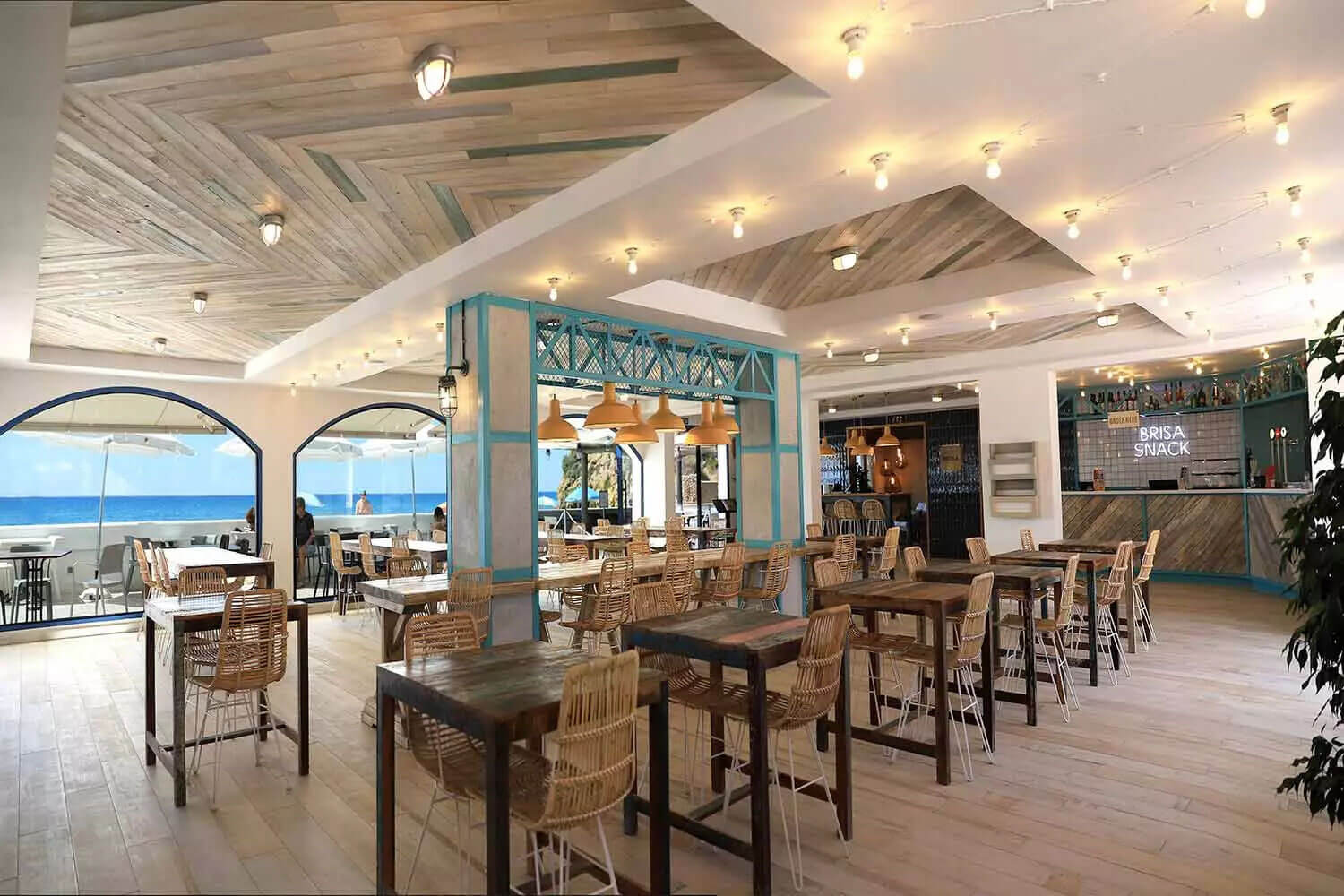 thiết kế store Pendecor