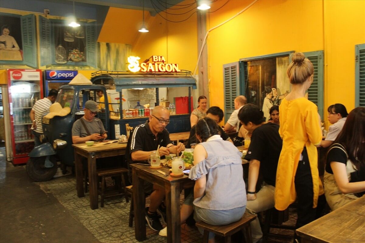 cách trưng bày quán ốc