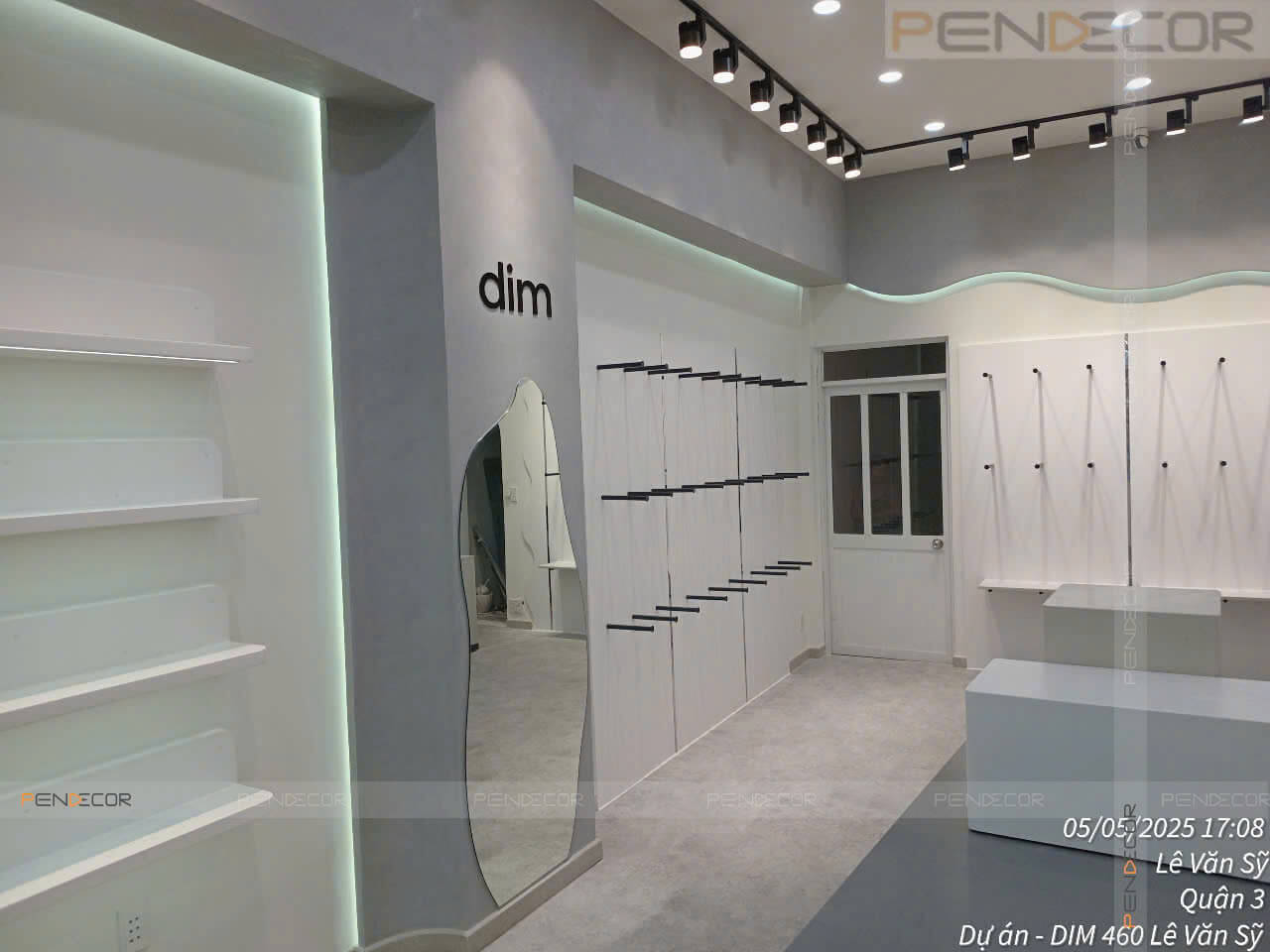 Thi Công Shop Phụ Kiện DIM